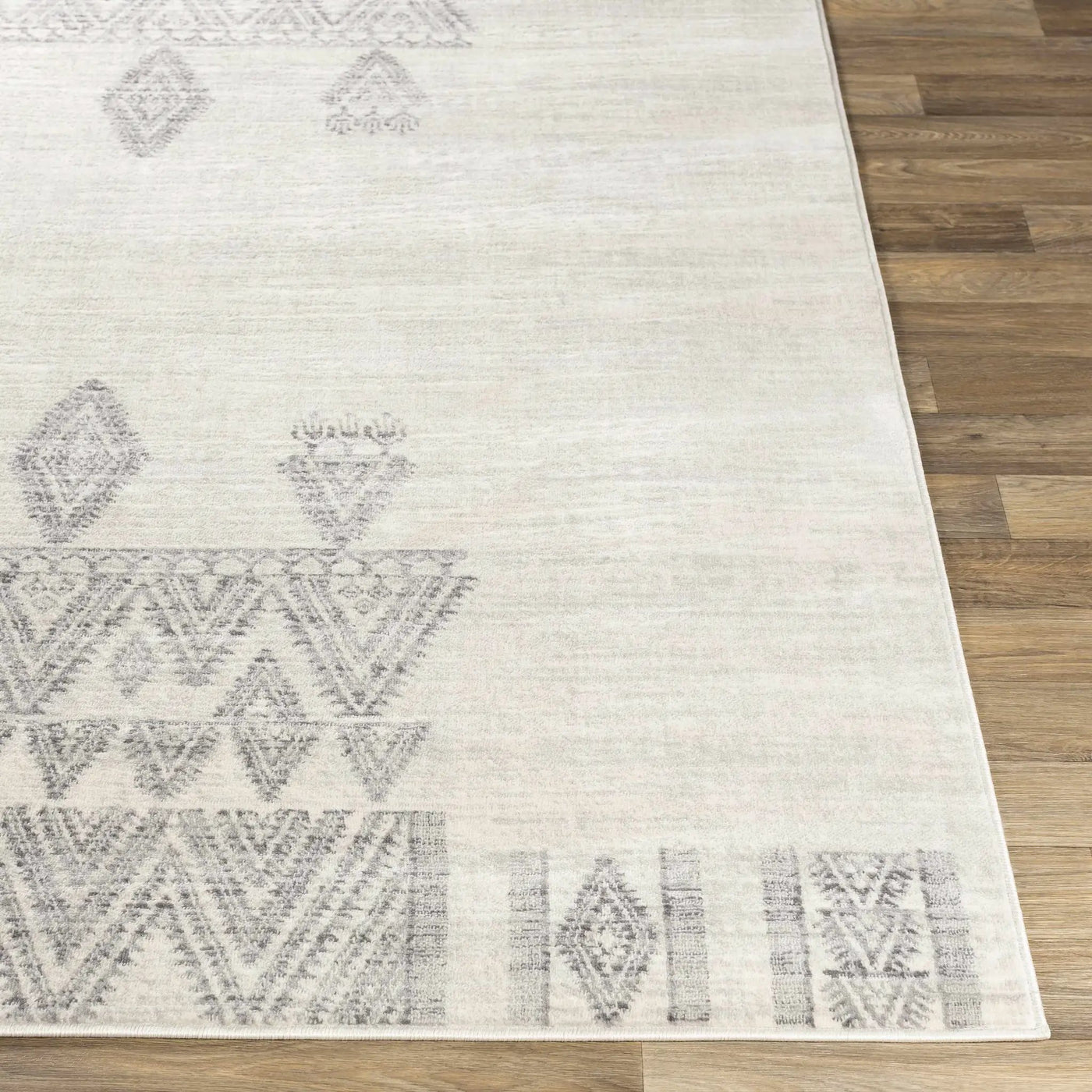 Wakita Light Gray Tribal Rug by Boutique Rugs