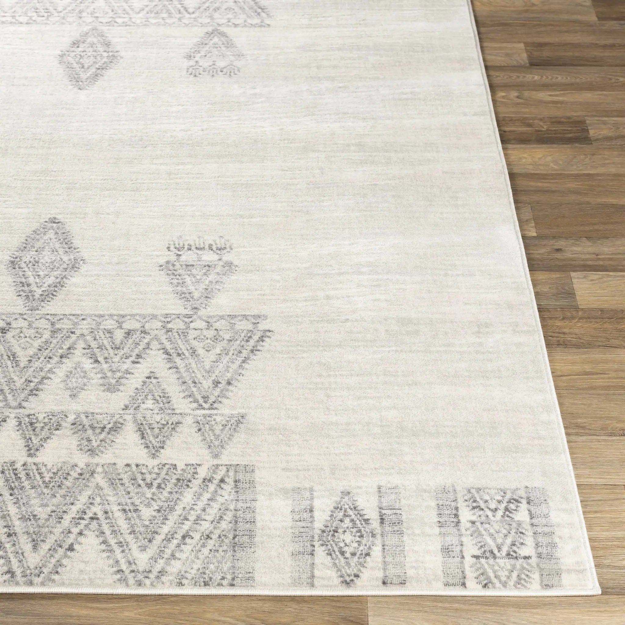 Wakita Light Gray Tribal Rug by Boutique Rugs