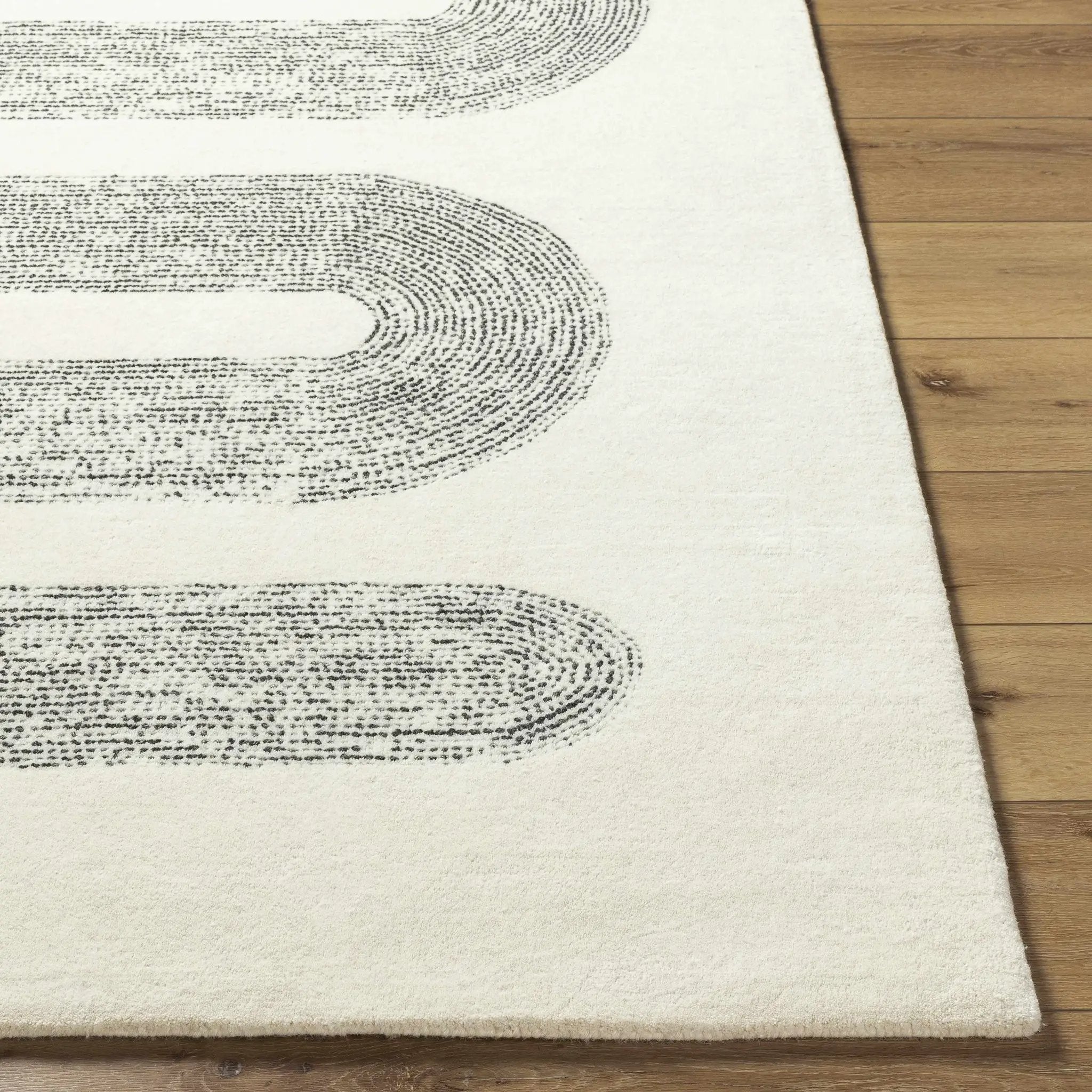 Saura Wool Area Rug - Clearance by Boutique Rugs