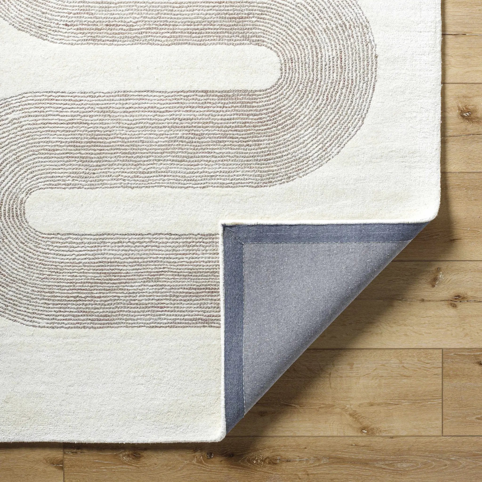 Saura Area Rug - Clearance by Boutique Rugs