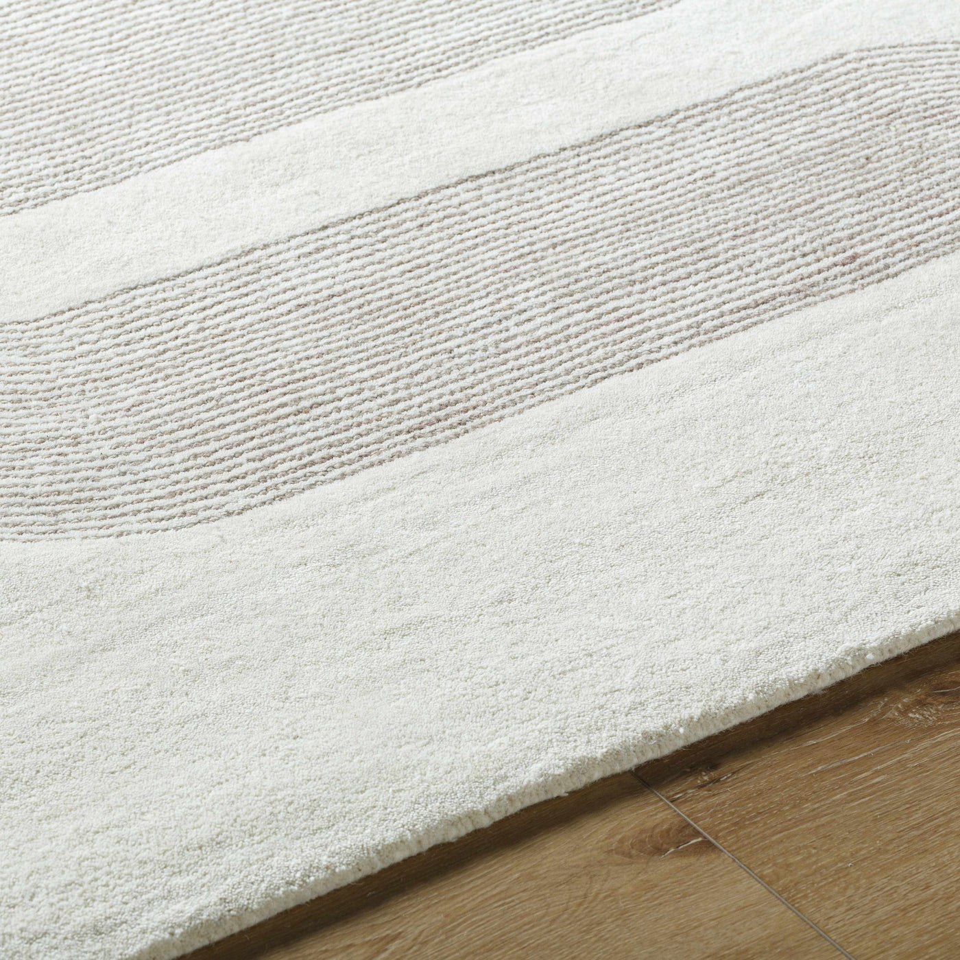 Saura Area Rug - Clearance by Boutique Rugs
