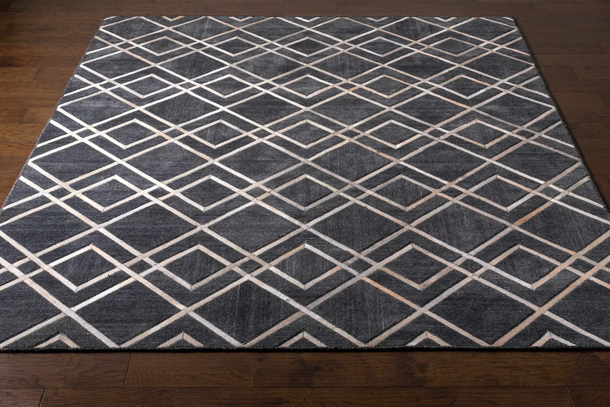 Taclobo Area Rug - Clearance by Boutique Rugs