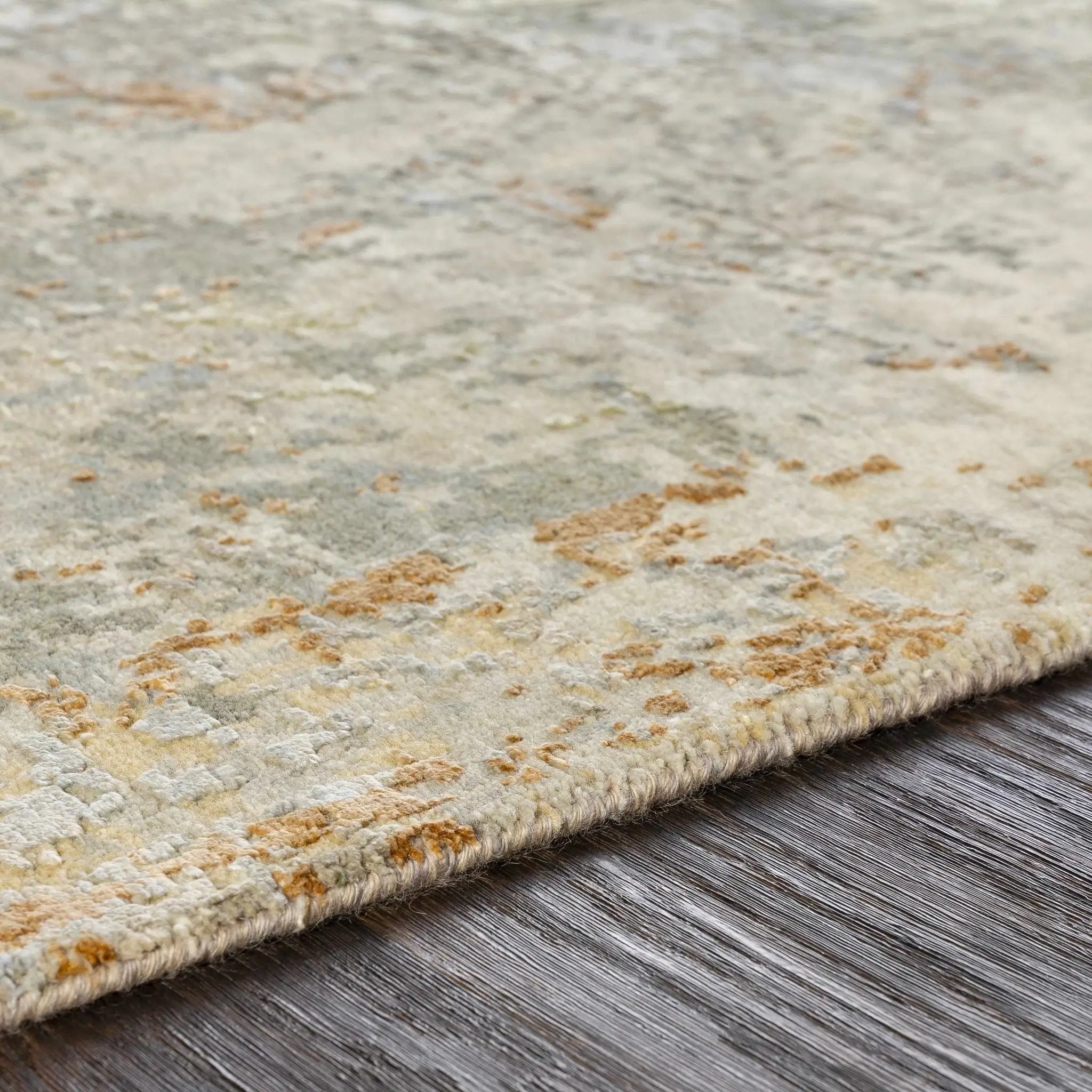 Telogia Carpet - Clearance by Boutique Rugs