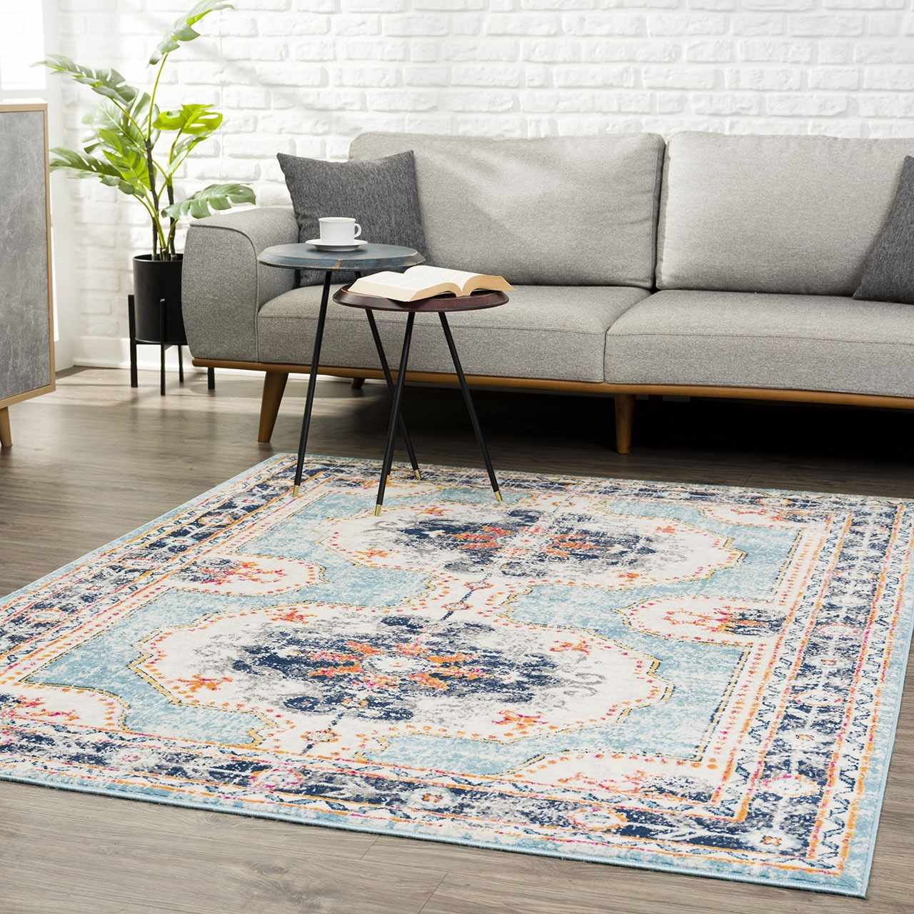 Tigried Turquoise 2308 Area Rug - Clearance by Boutique Rugs