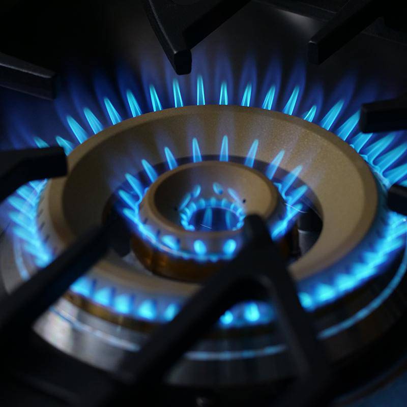 36" Stainless Steel Tri-Ring Gas Cooktop Series | GLS36502, photo 8 of 10