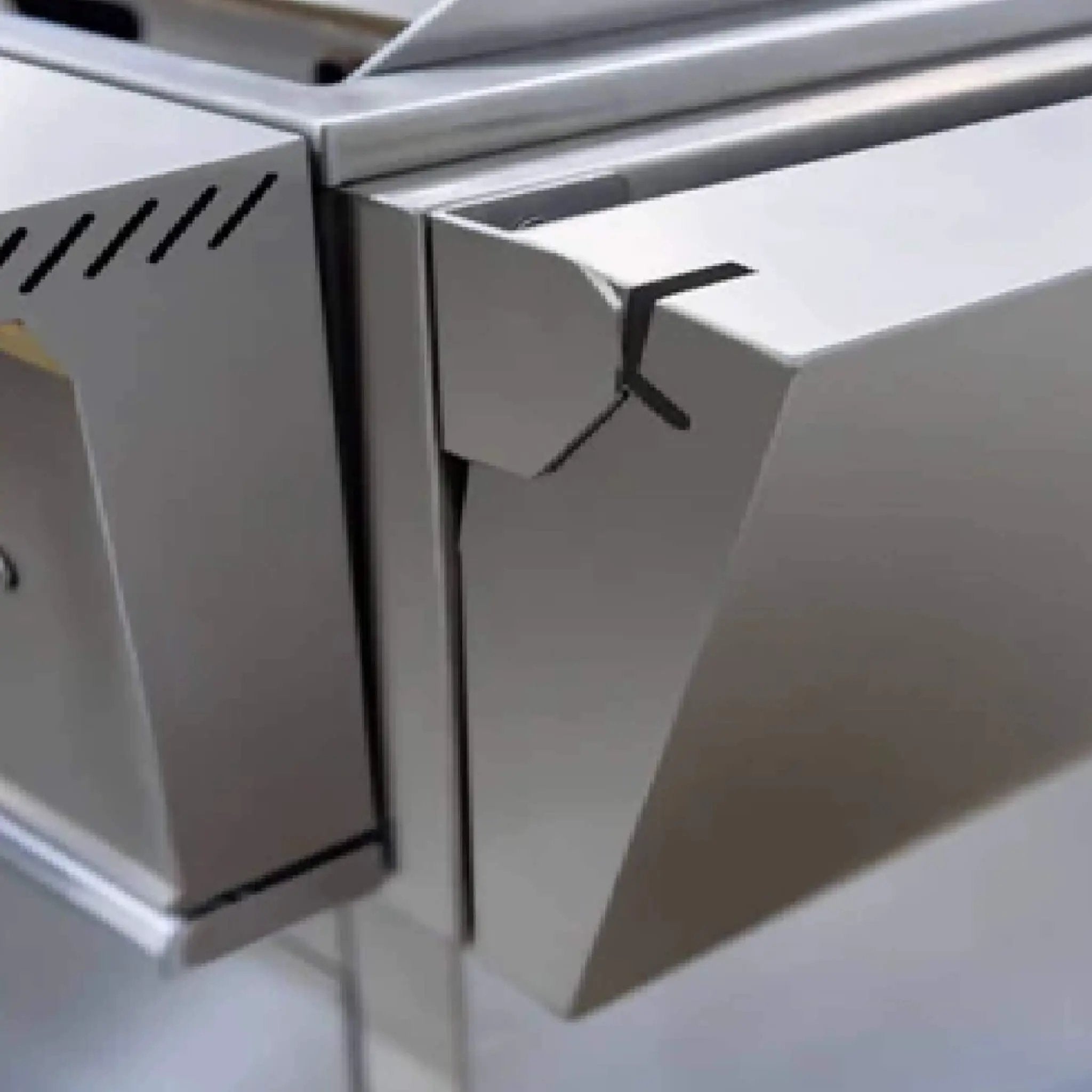 TrueFlame 30" Freestanding Gas Griddle Grill With Cart [TFG30] (SAK89234) by SAKSBY WHOLESALE