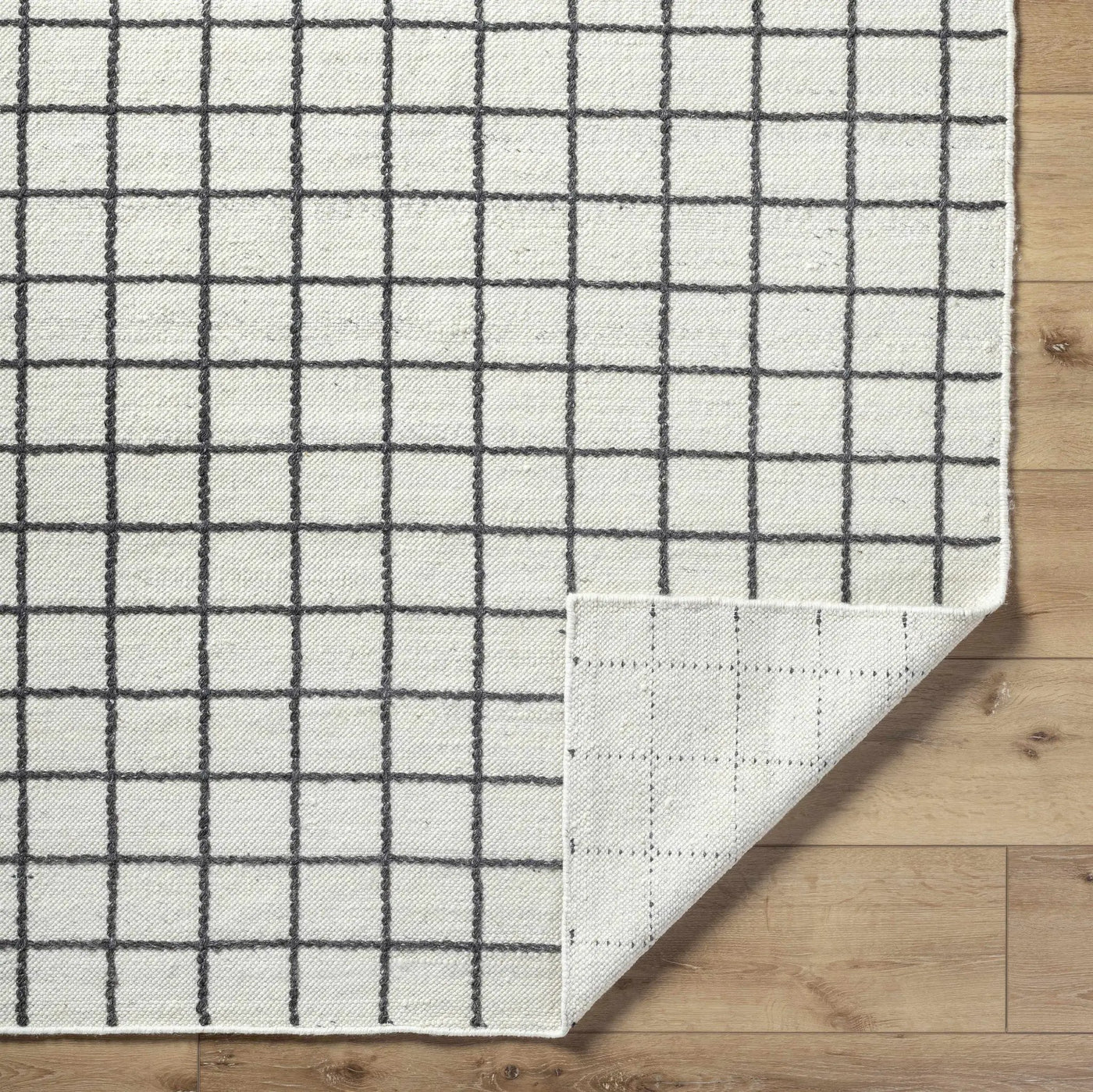 Tauri Area Rug - Clearance by Boutique Rugs