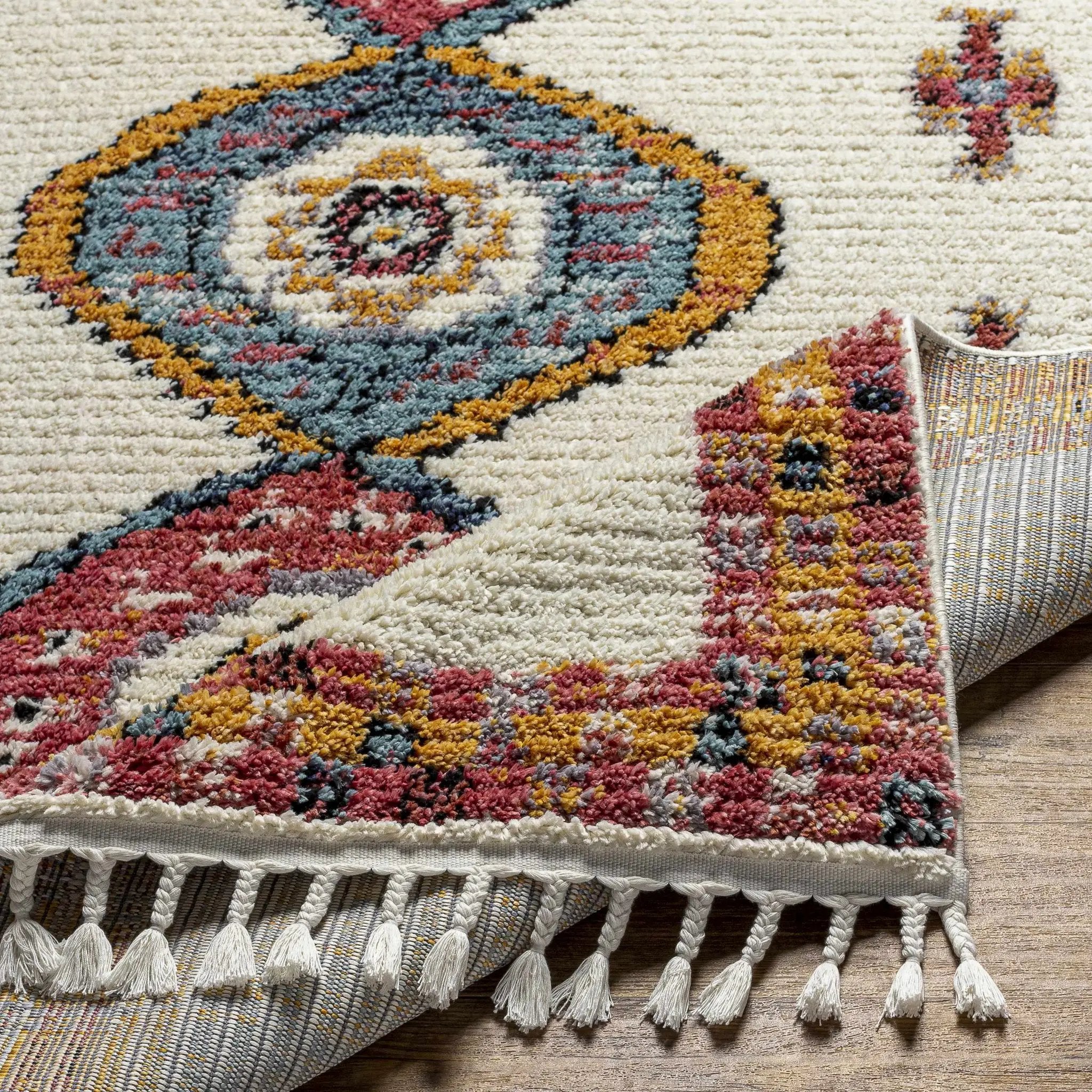 Tuyum Area Rug - Clearance by Boutique Rugs