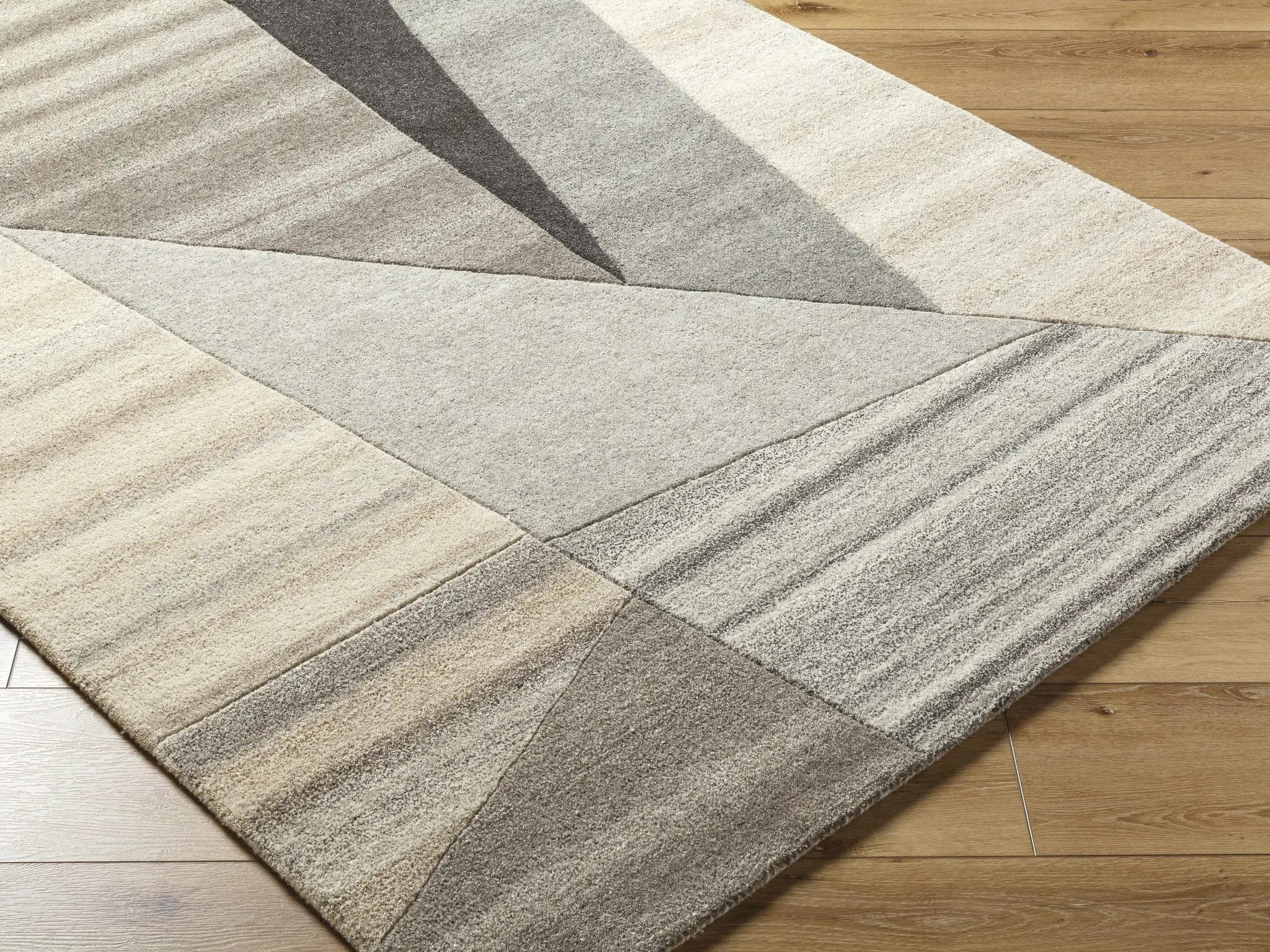 Toril Modern Wool Rug - Clearance by Boutique Rugs
