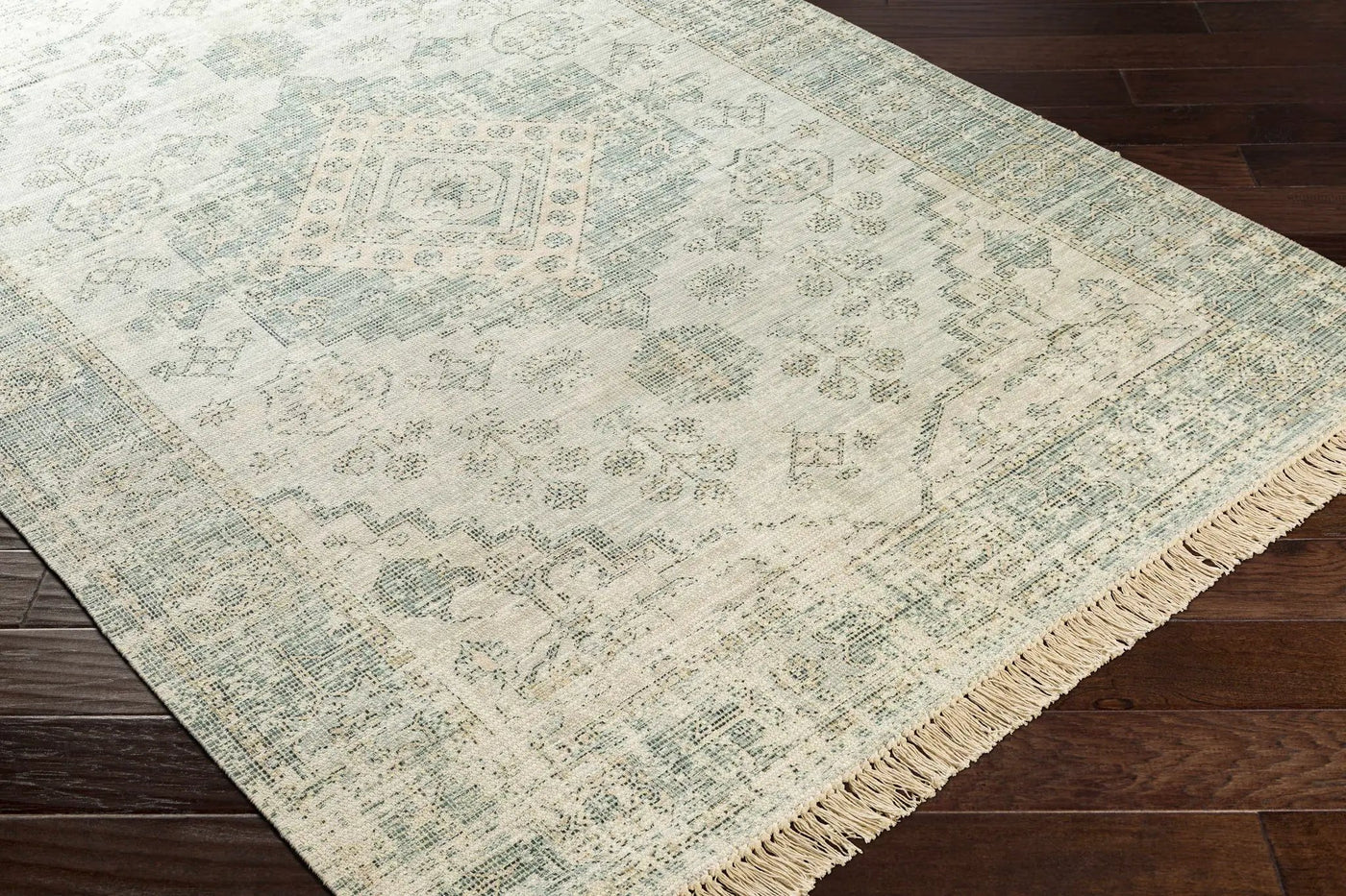 Undy Handmade Cotton-blend Rug by Boutique Rugs