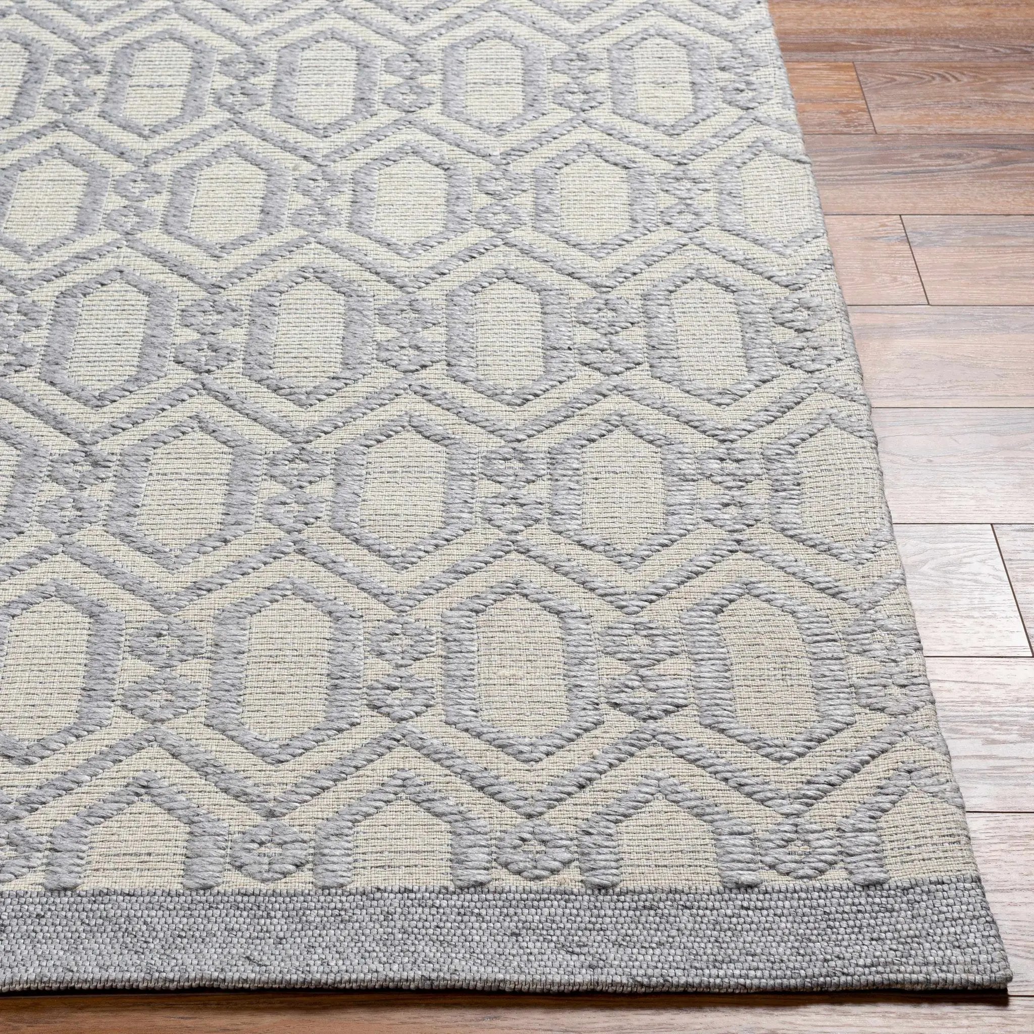 Vahe Area Rug - Clearance by Boutique Rugs