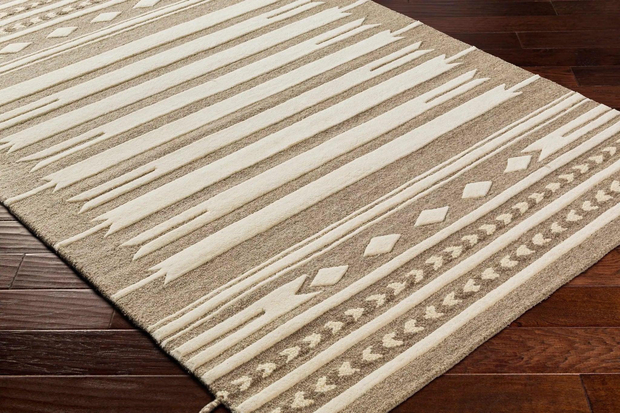 Vamo Area Rug - Clearance by Boutique Rugs