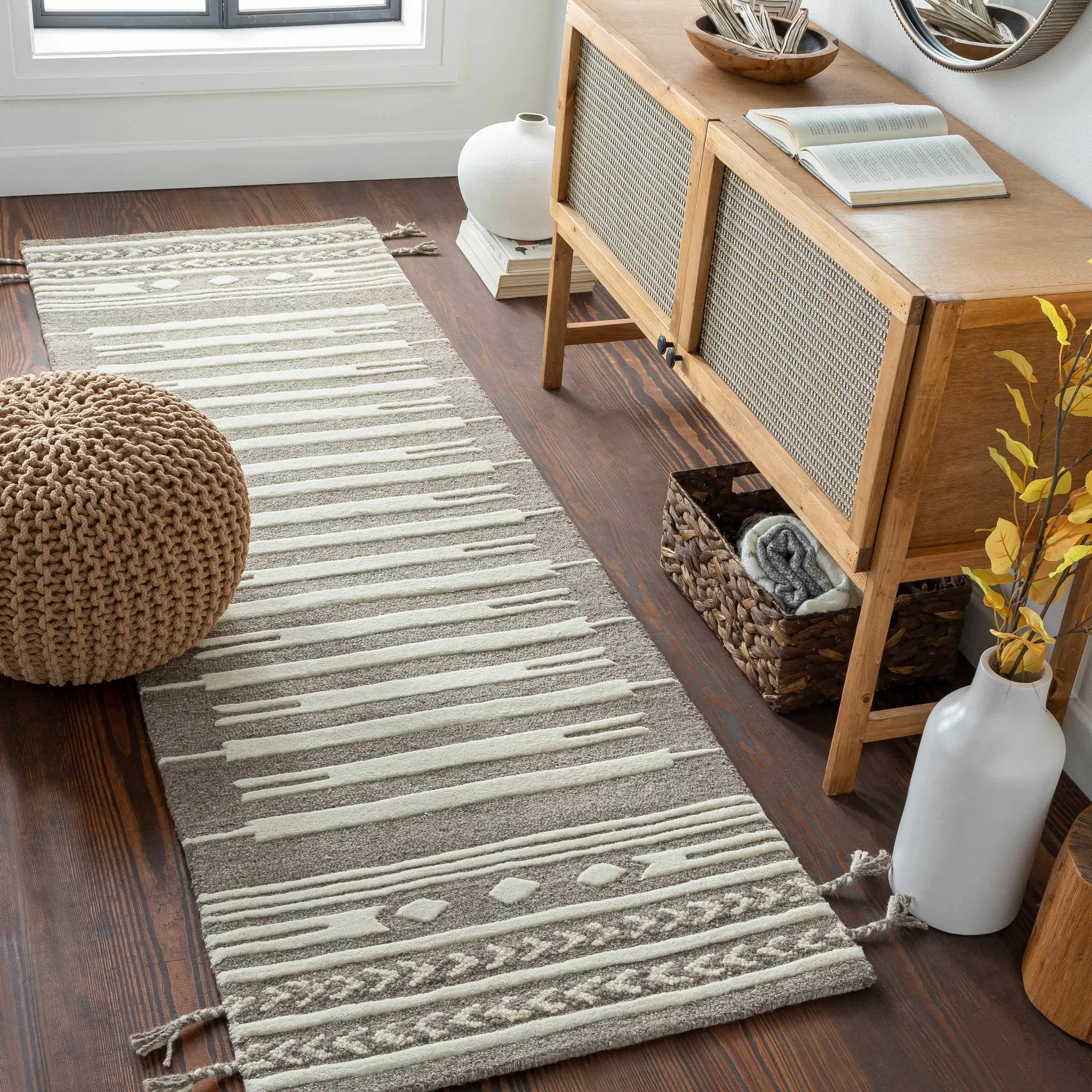Vamo Area Rug - Clearance by Boutique Rugs