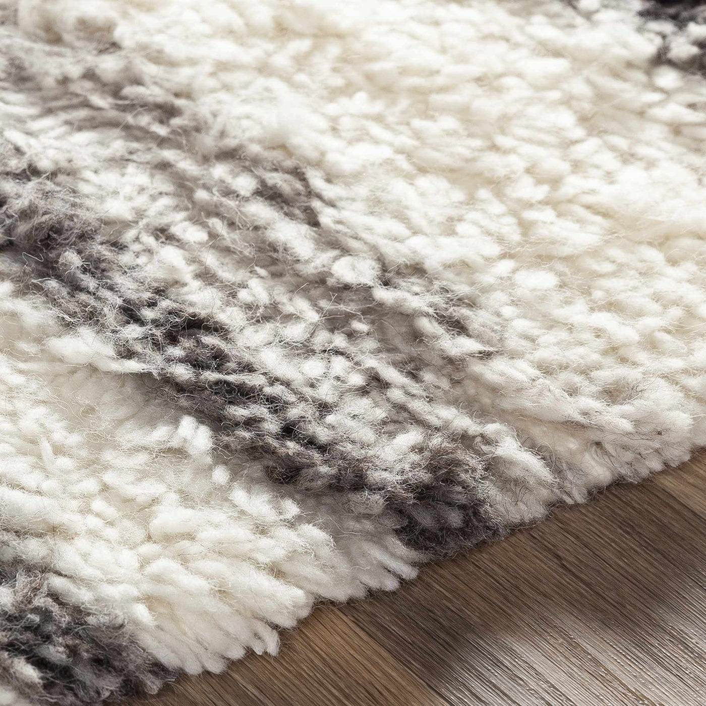 Vida Area Rug - Clearance by Boutique Rugs