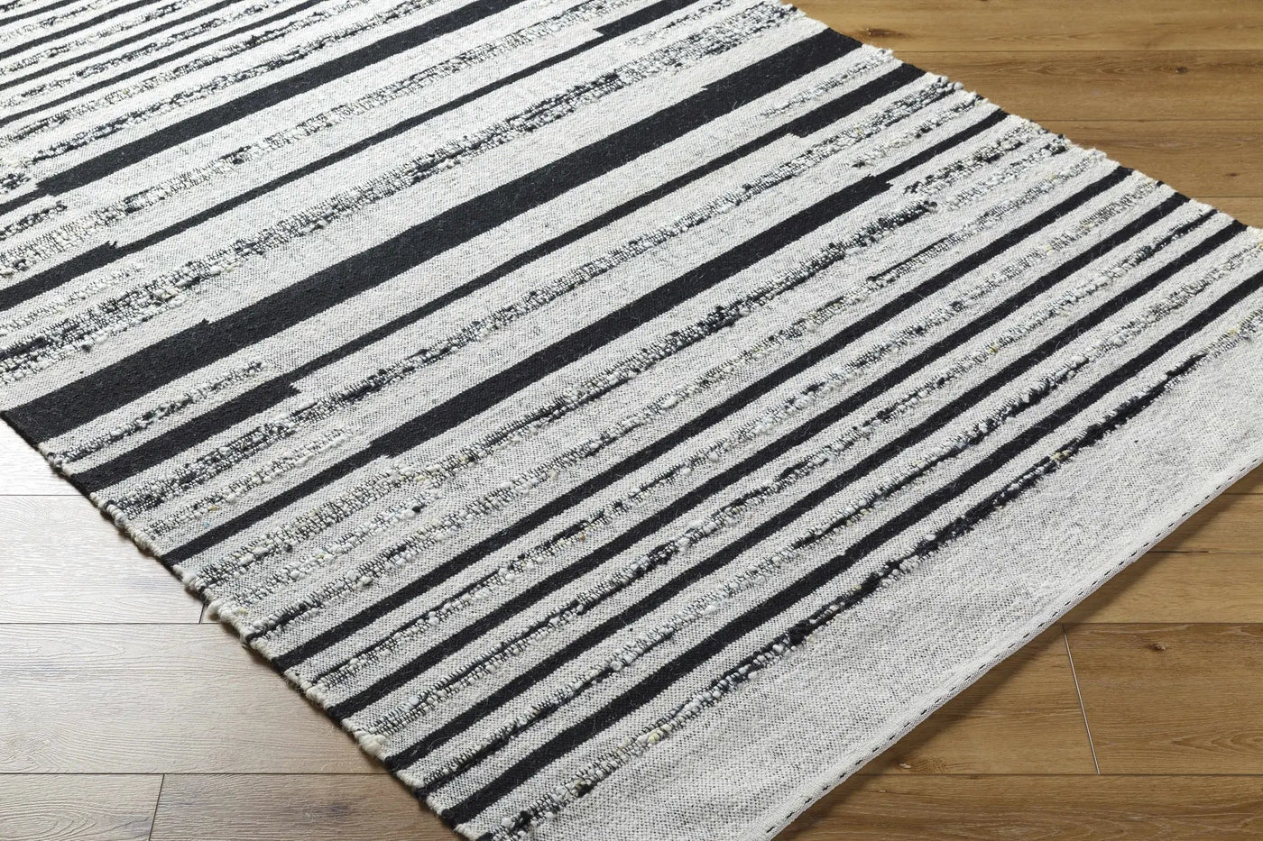 Virgo Area Rug - Clearance by Boutique Rugs