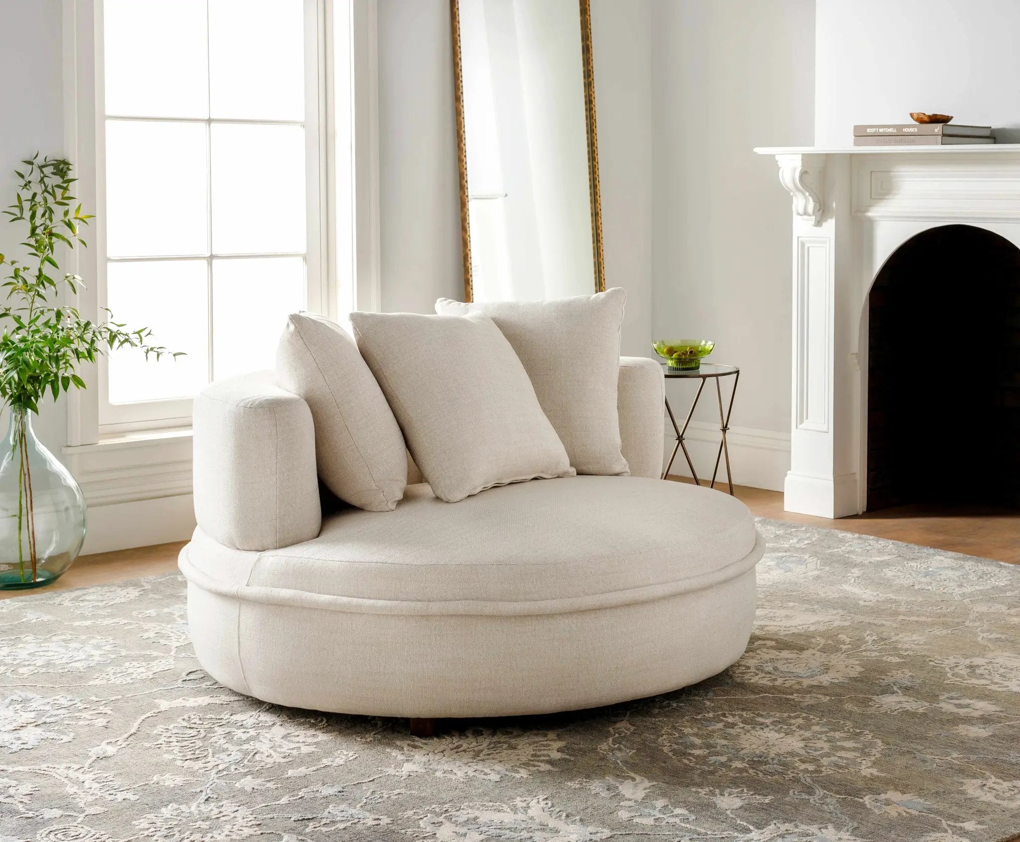 Aramawayan Premium Hand Knotted Wool Area Rug - Clearance by Boutique Rugs