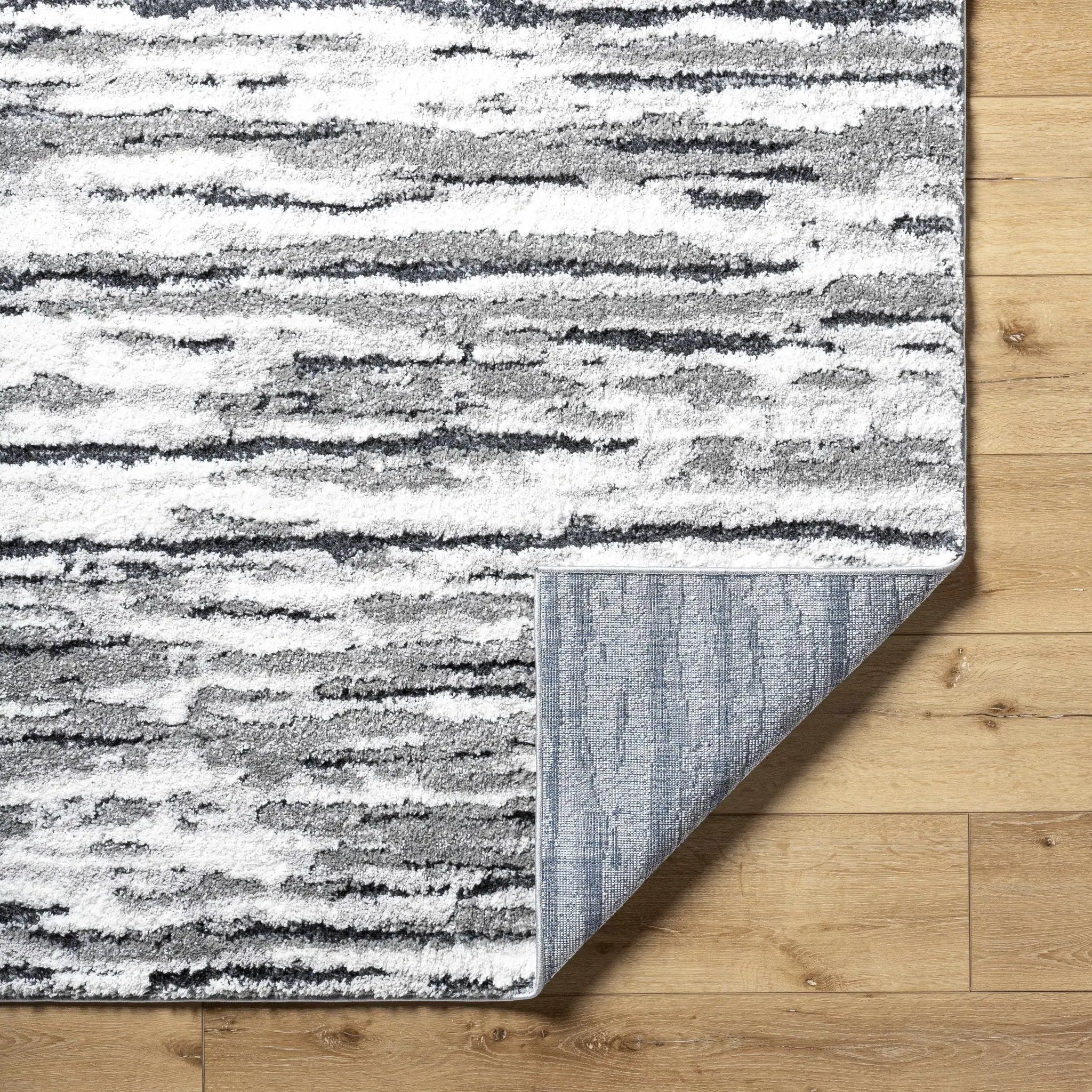 Vembo Area Rug - Clearance by Boutique Rugs