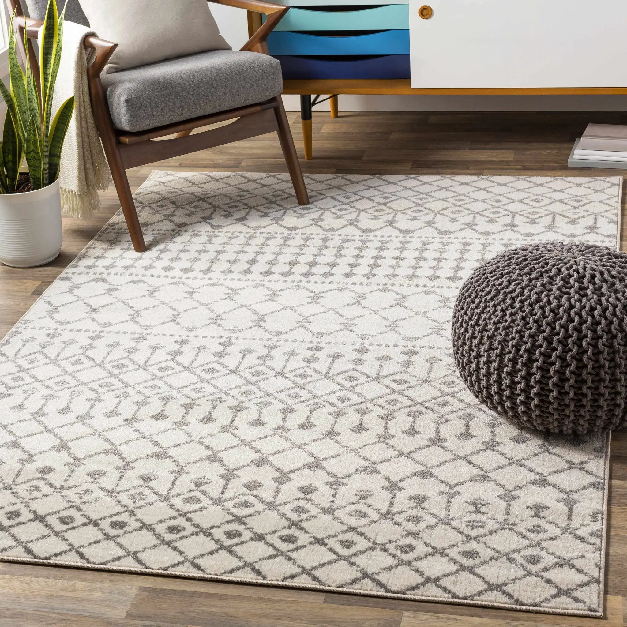 Vicksburg All Over Pattern Rug by Boutique Rugs