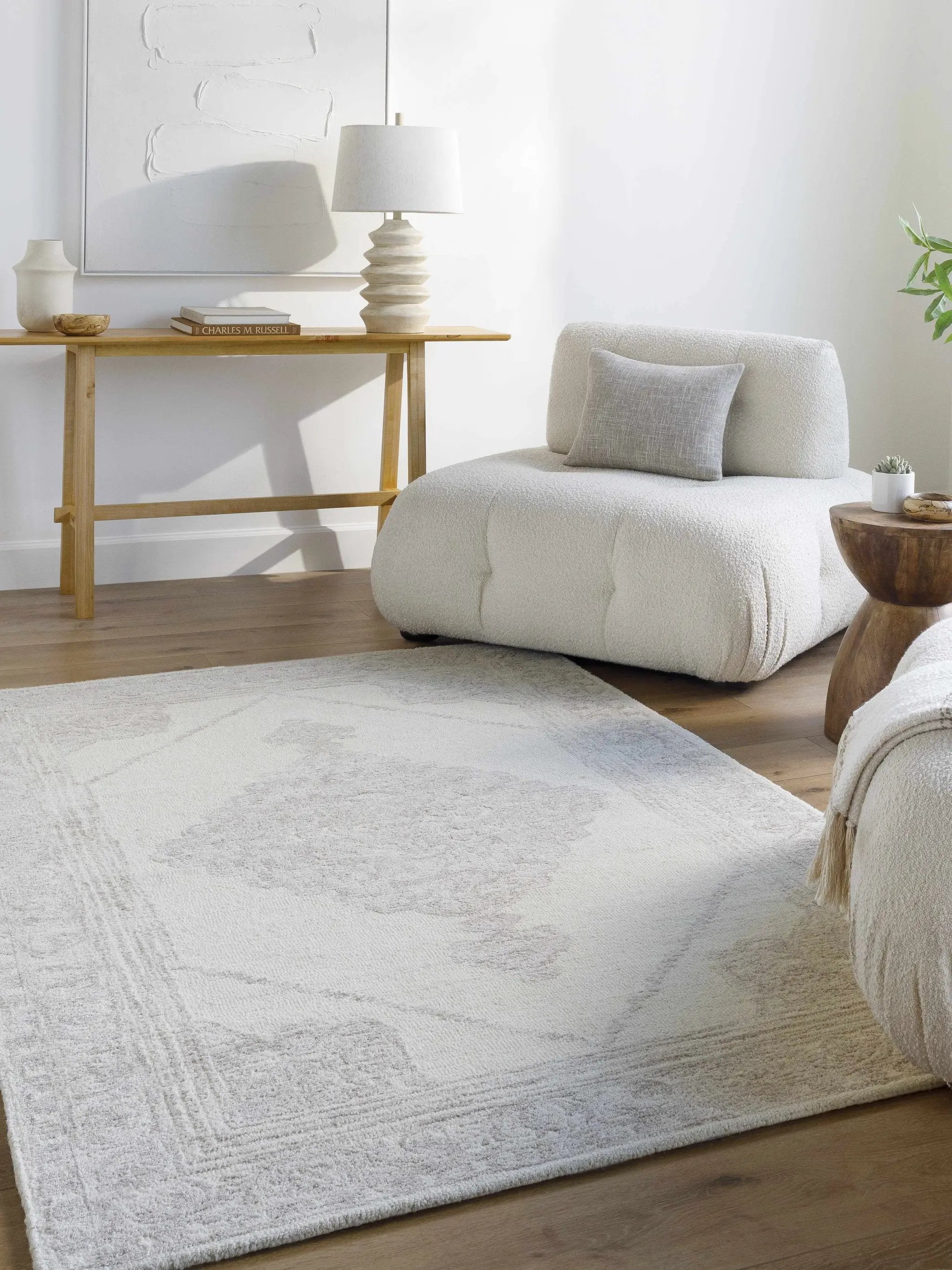 Vanna Area Rug - Clearance by Boutique Rugs