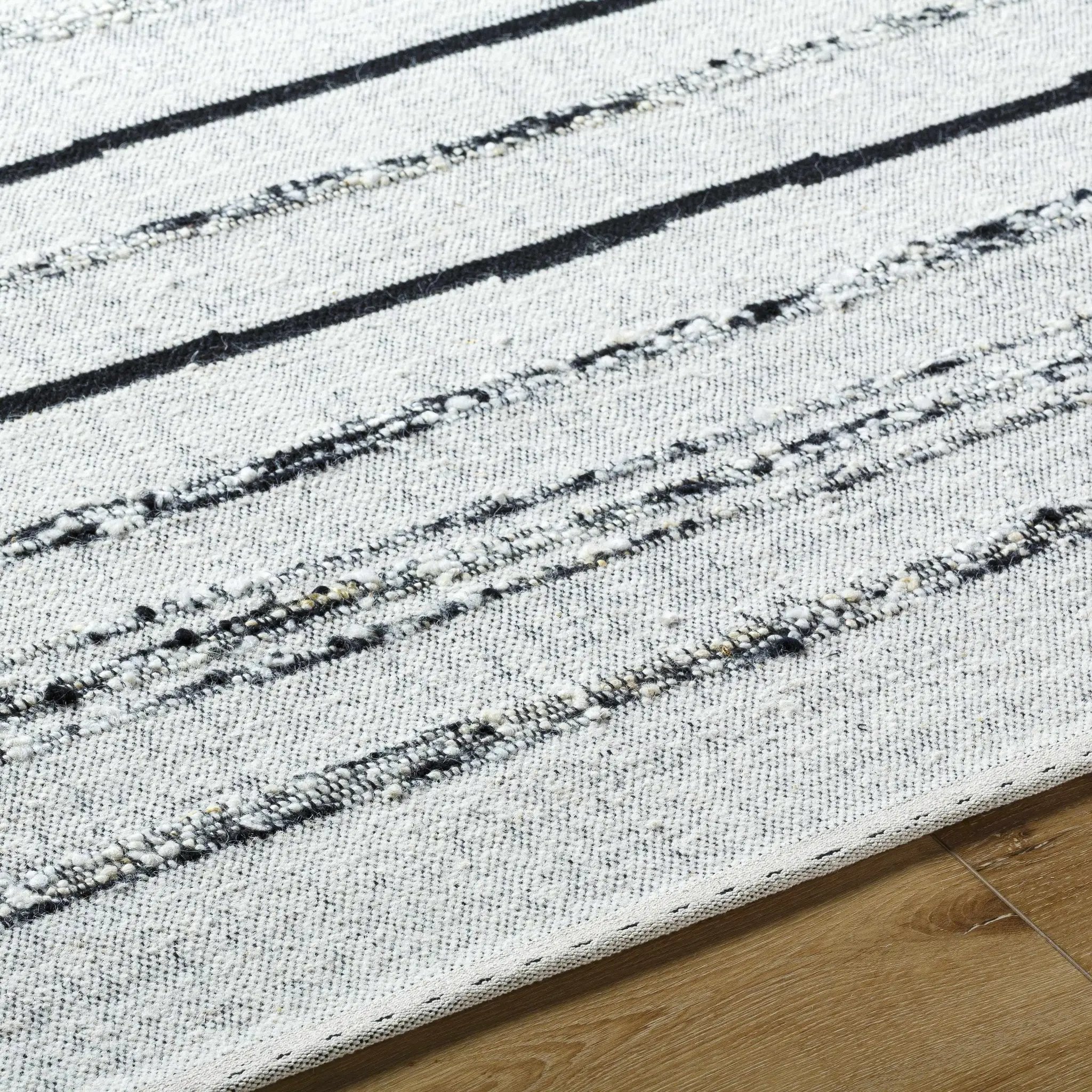 Vinny Area Rug - Clearance by Boutique Rugs
