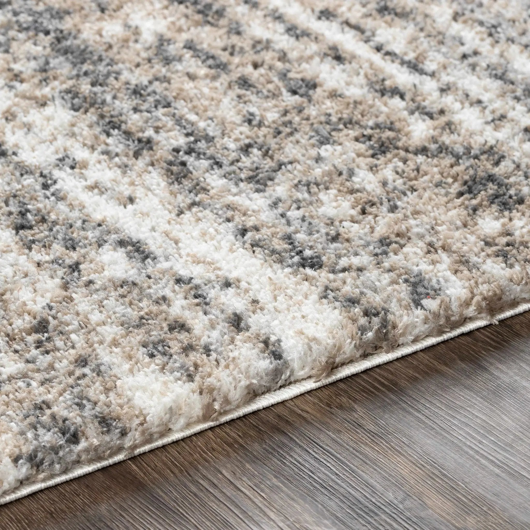 Weddin Striped Plush Area Rug by Boutique Rugs