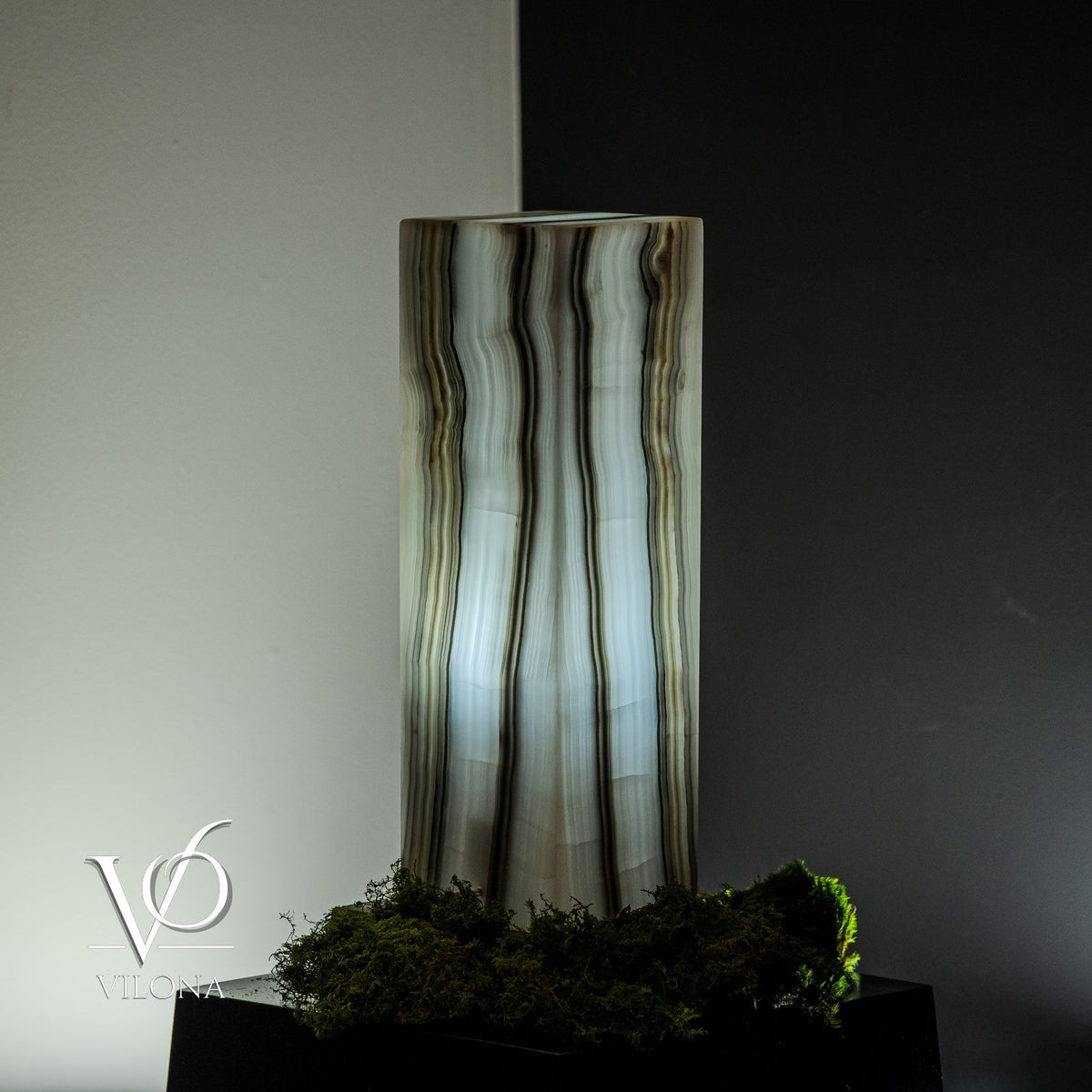 White Ice Onyx Lamp (Exotic Table Lamp #7), photo 5 of 5