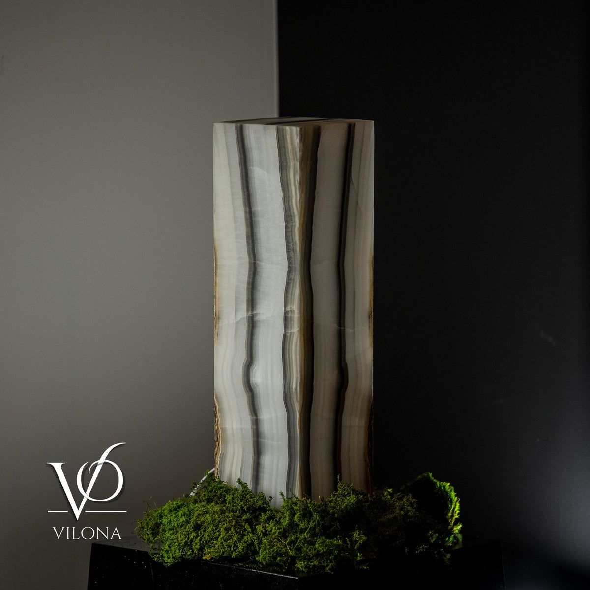 White Ice Onyx Lamp (Exotic Table Lamp #8), photo 2 of 5
