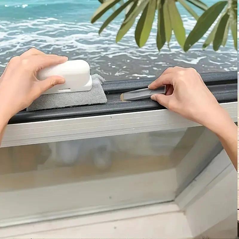 Window Brush - Small Gap Plastic by House Of Avana