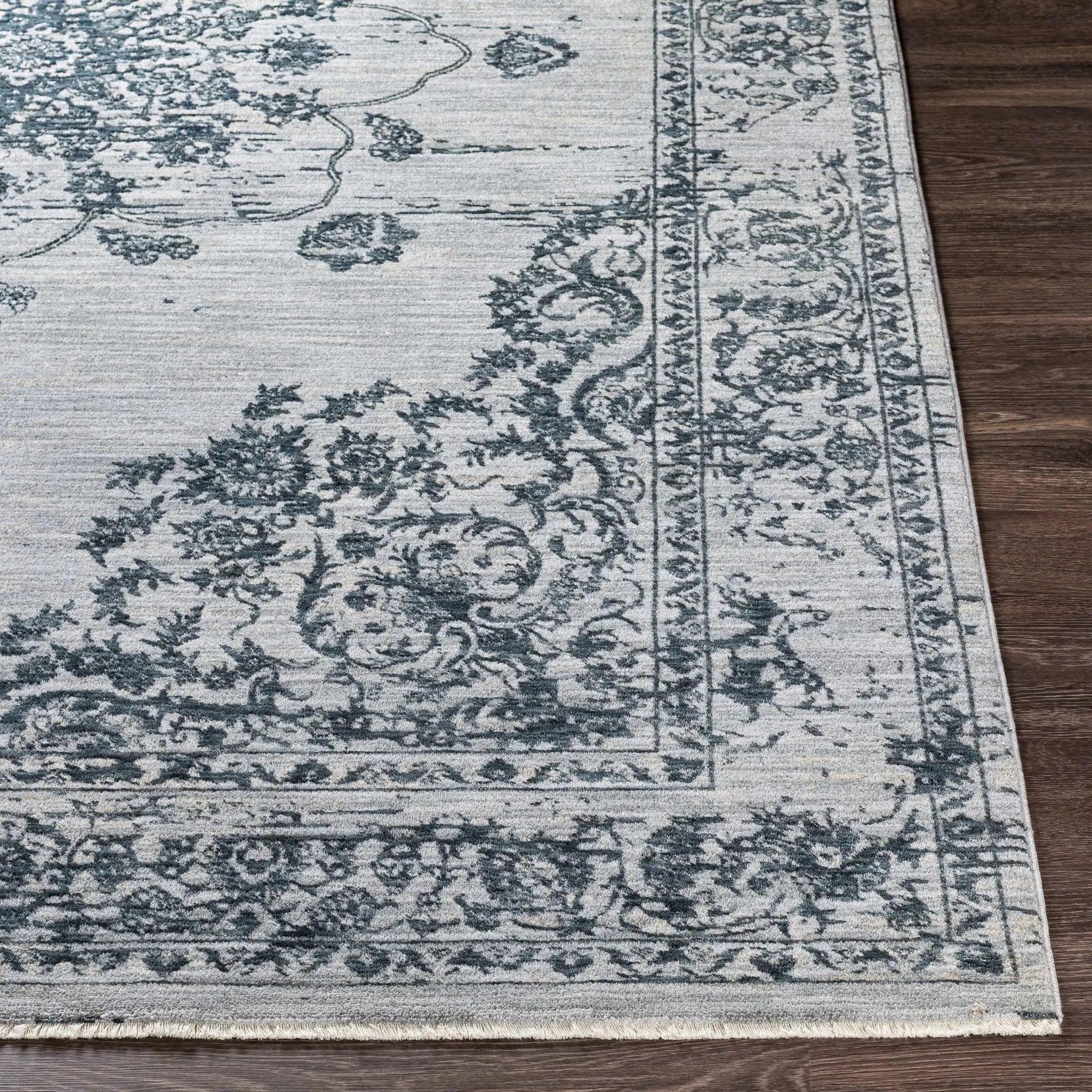 Wandina Traditional Luxe Rug by Boutique Rugs