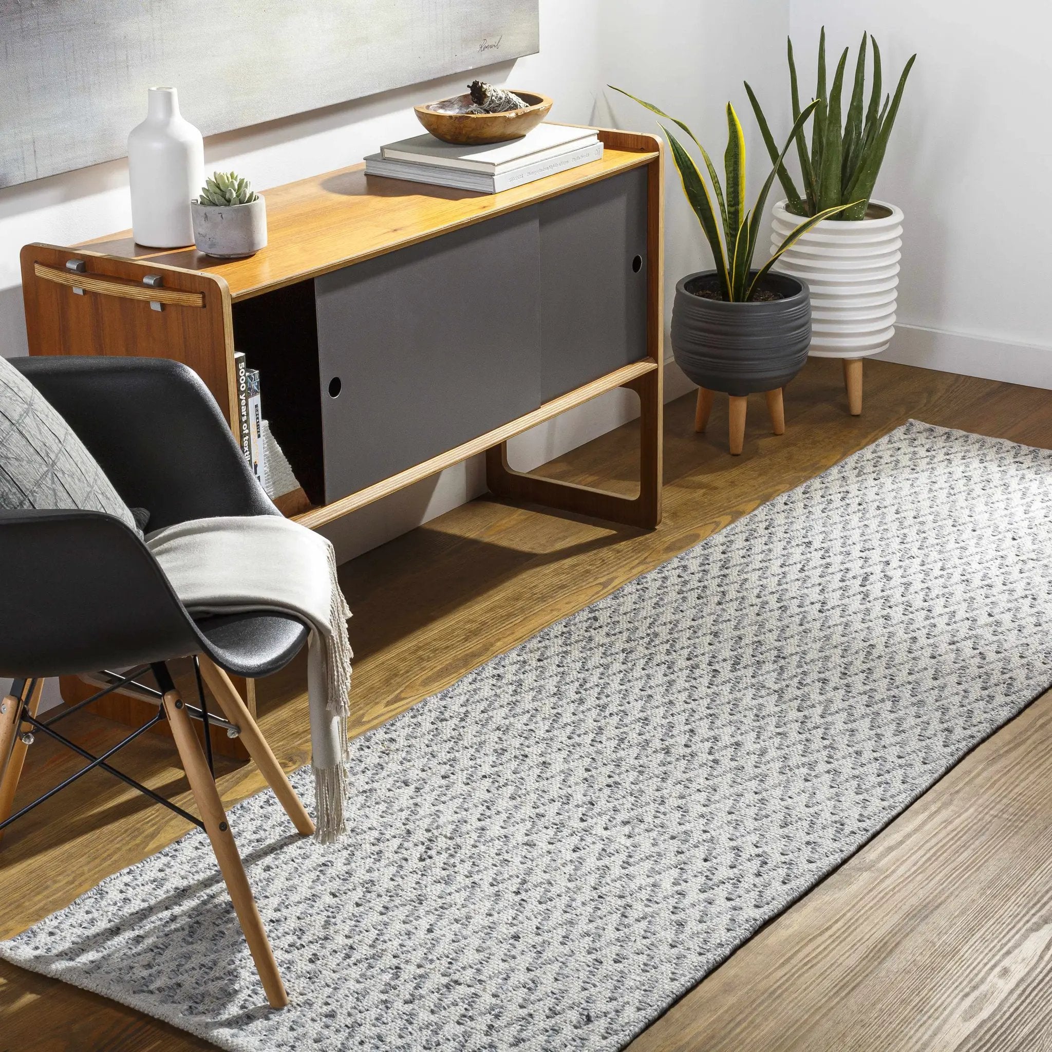 Wroxall Area Rug - Clearance by Boutique Rugs