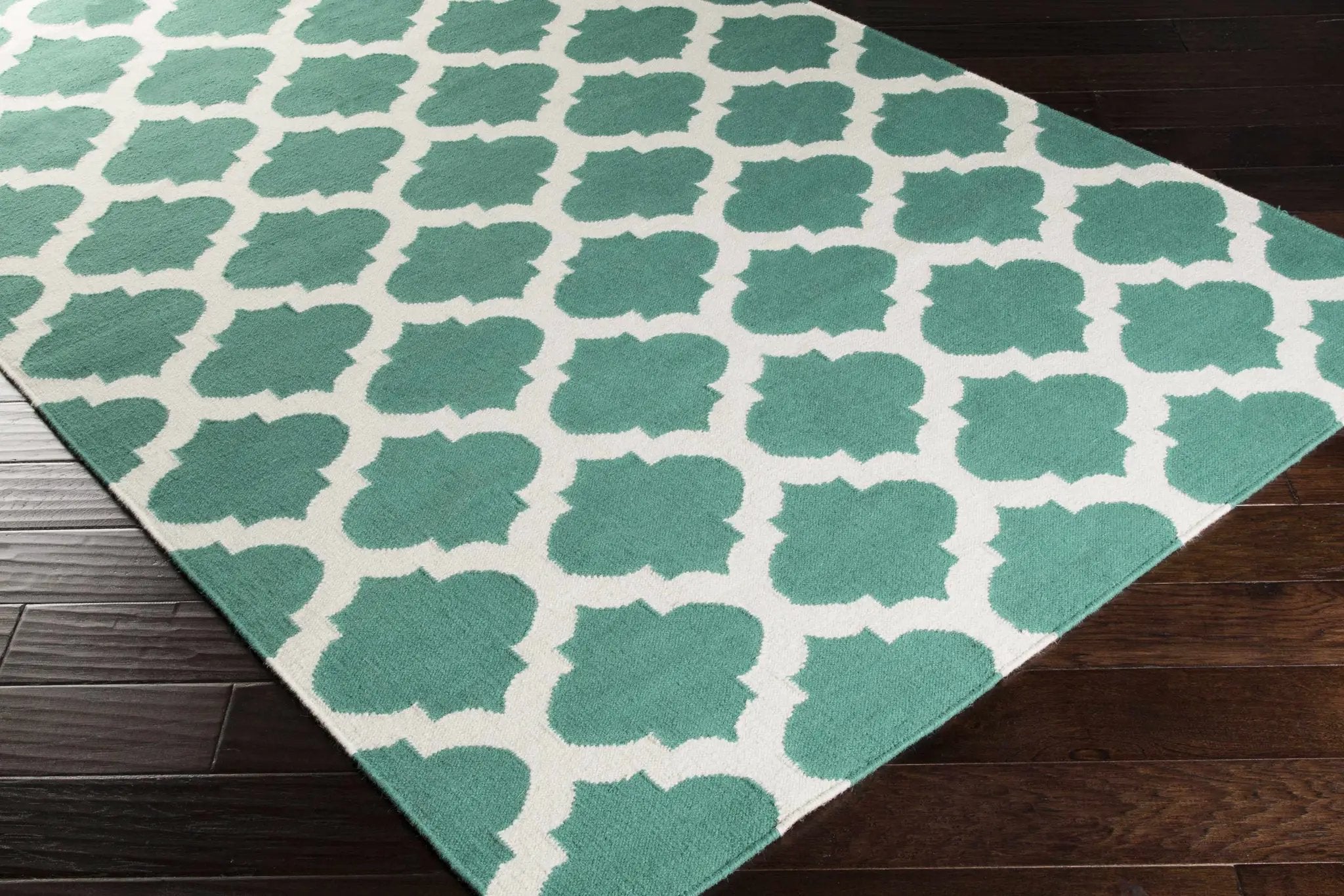 Worthington Area Carpet Area Rug - Clearance by Boutique Rugs