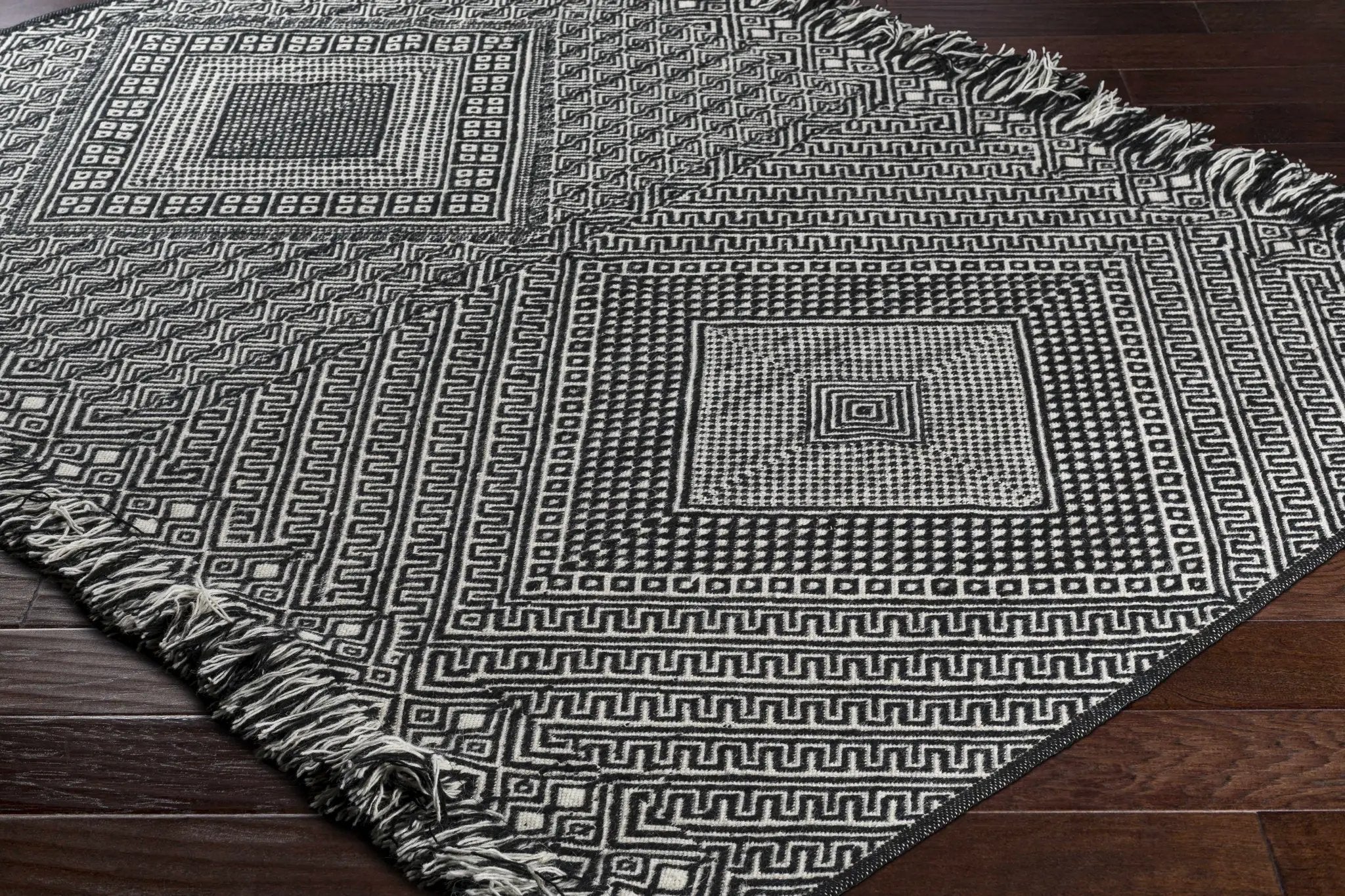 Wundowie Black&Ivory Diamond Wool Rug - Clearance by Boutique Rugs