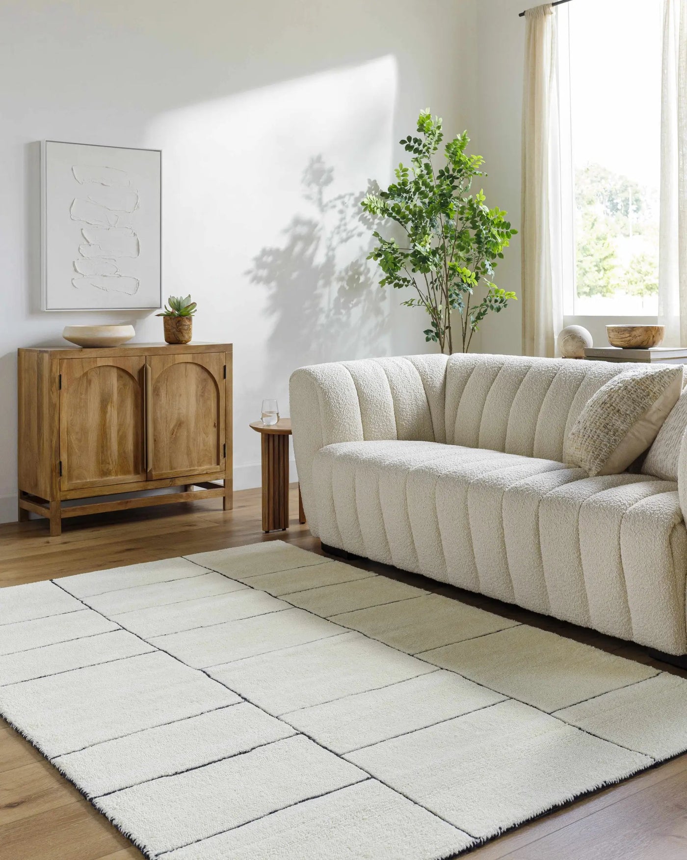 Xylia Ivory Area Rug - Clearance by Boutique Rugs