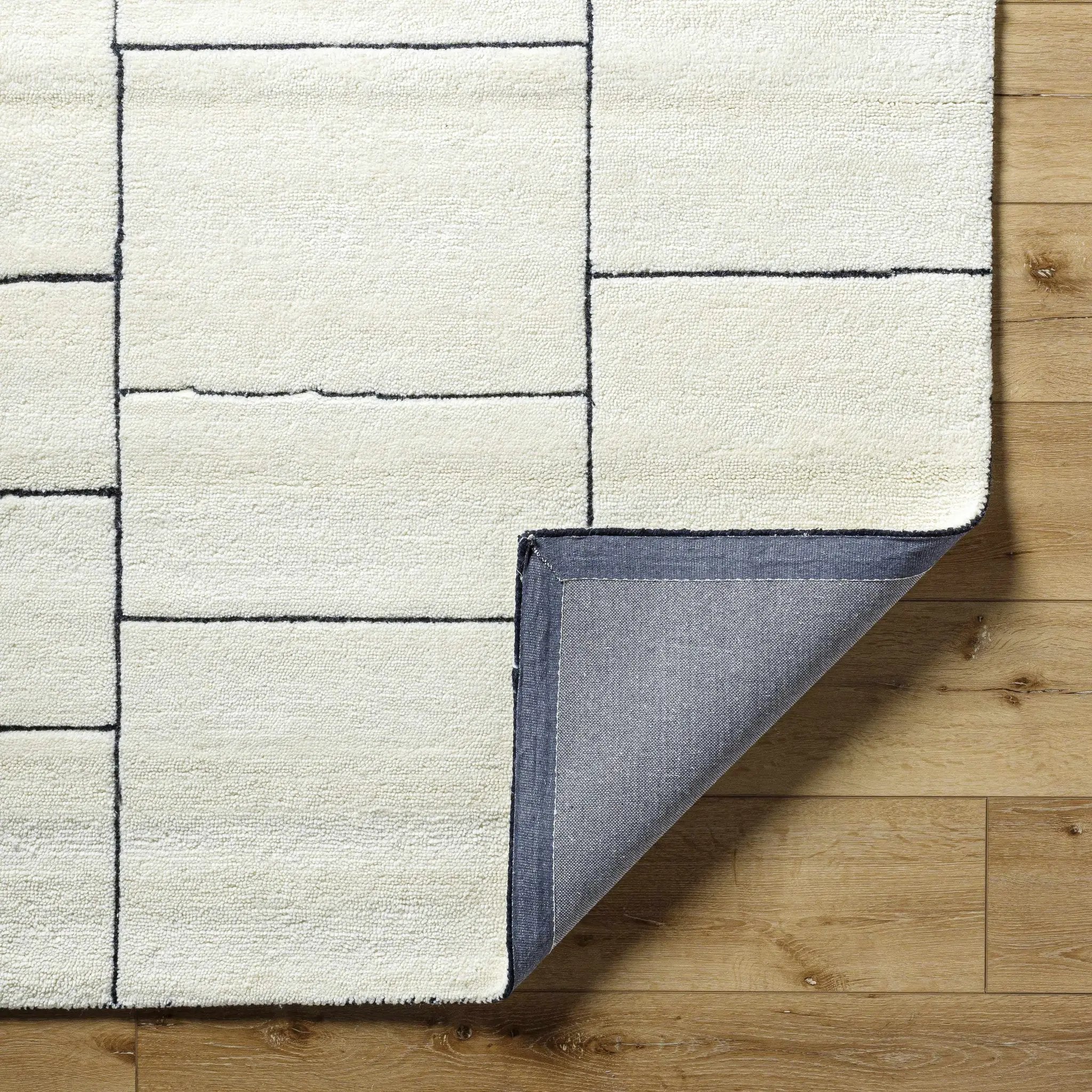 Xylia Ivory Area Rug - Clearance by Boutique Rugs