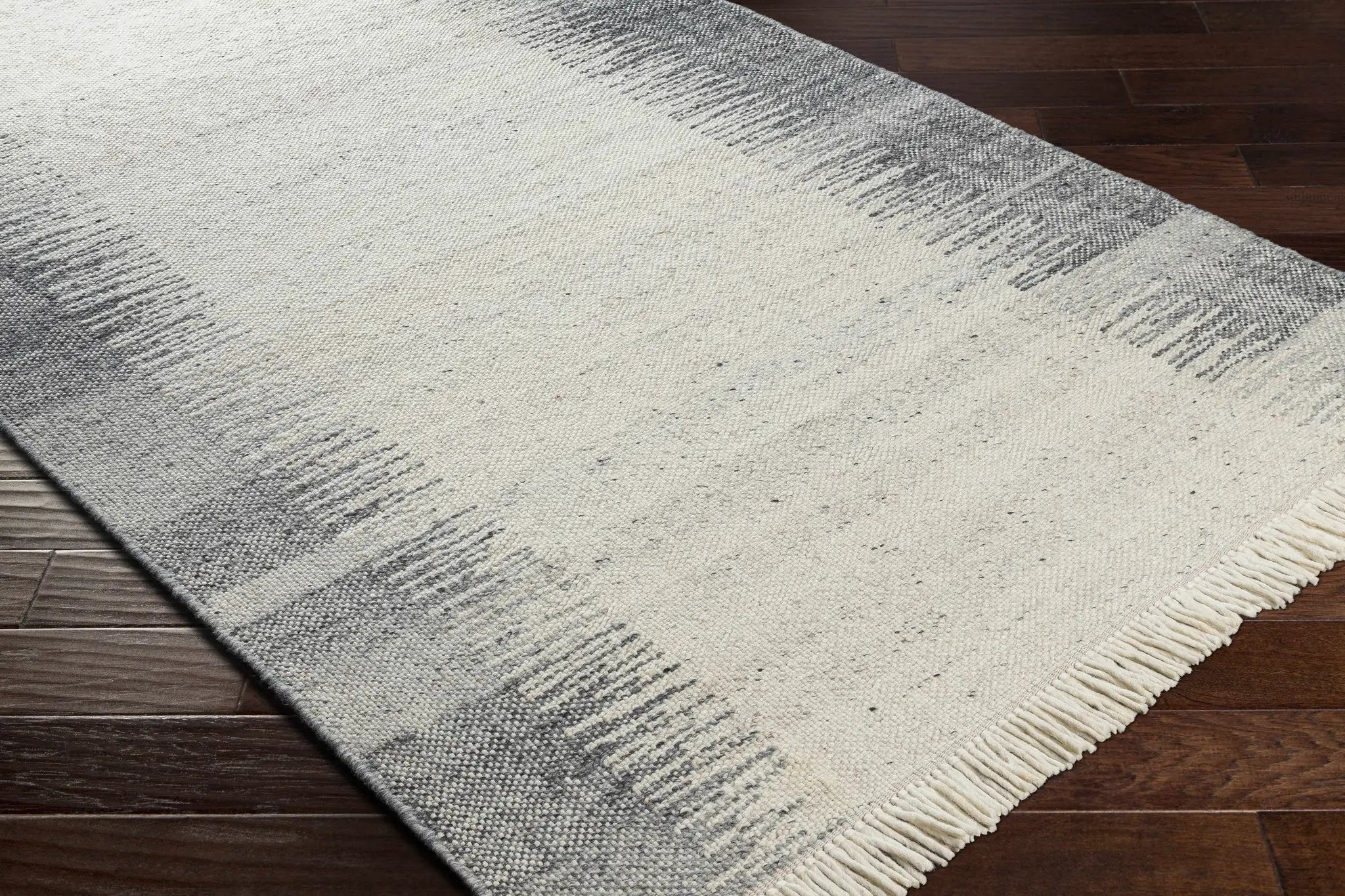Yamachiche Area Rug - Clearance by Boutique Rugs