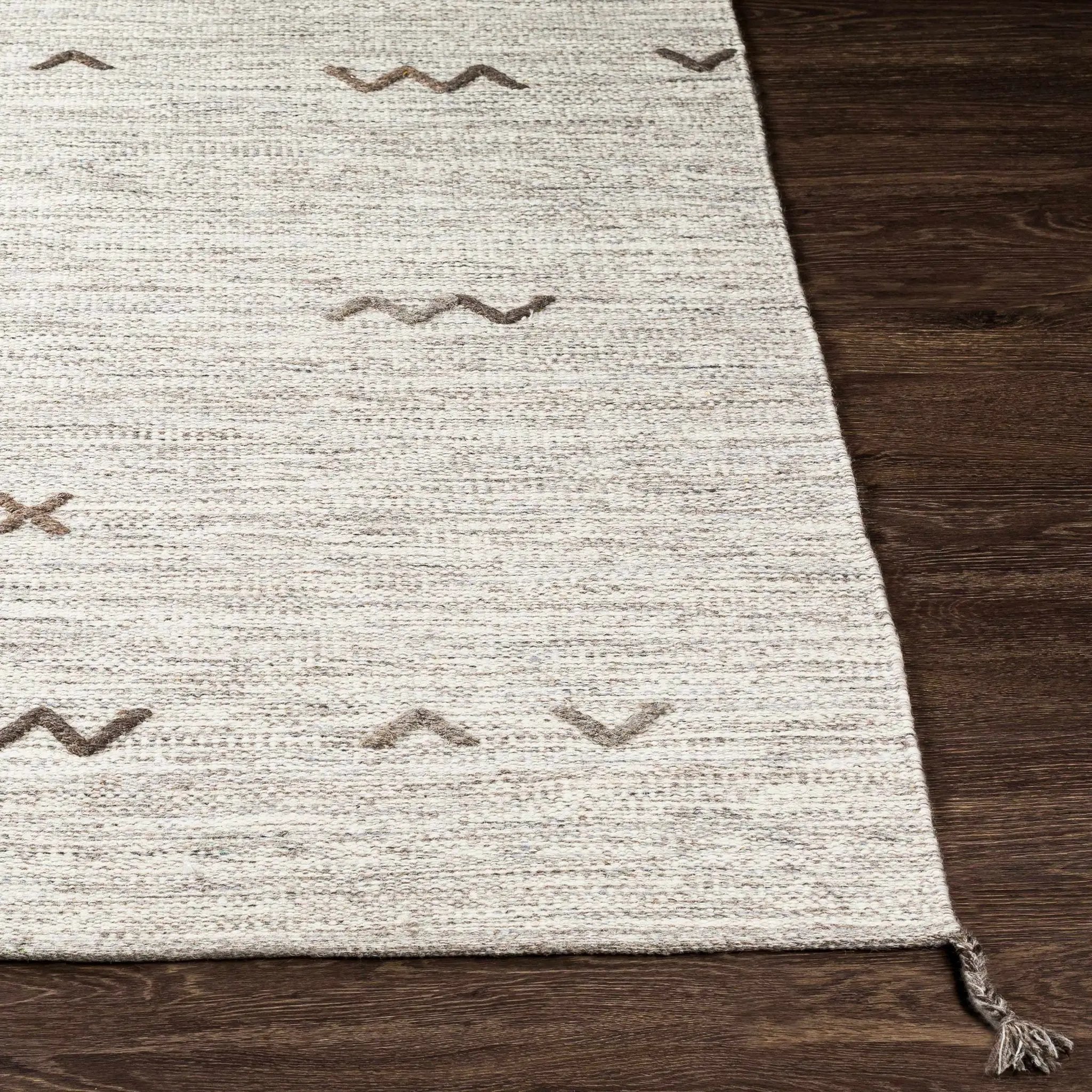 Yelm Wool Area Rug - Clearance by Boutique Rugs