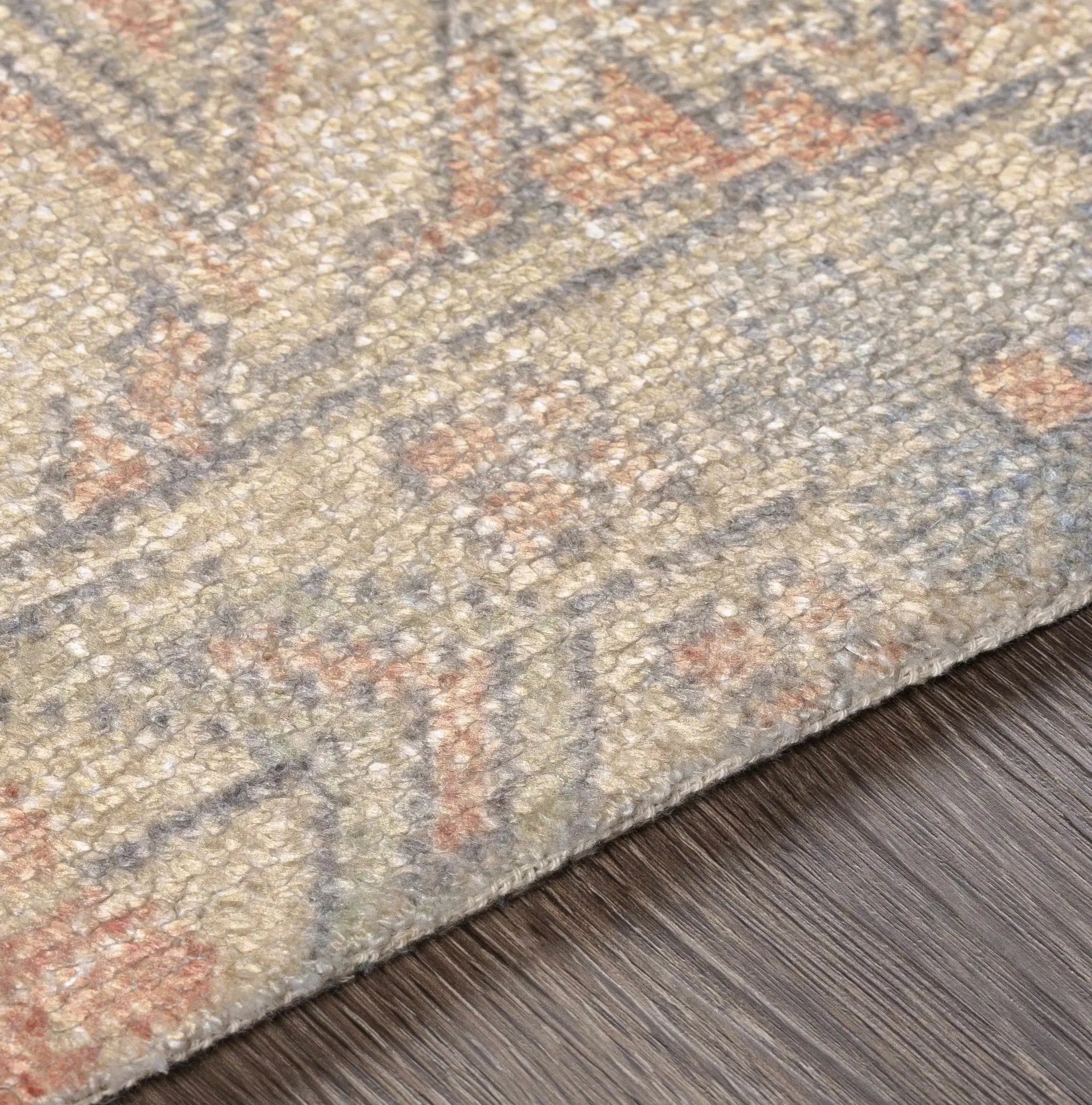 Yetminster Traditional Distressed Peach Rug - Clearance by Boutique Rugs