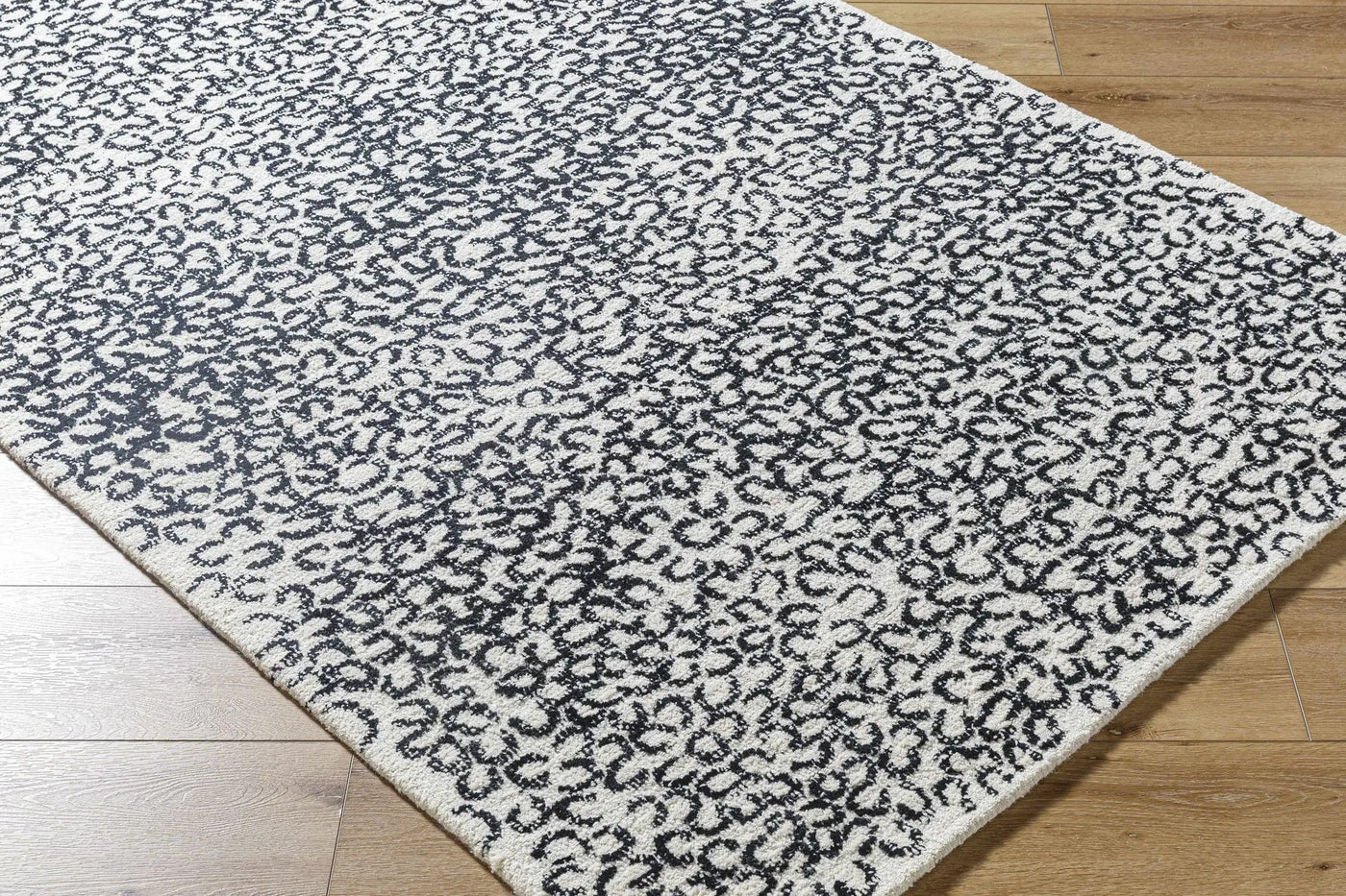 Yentl Area Rug - Clearance by Boutique Rugs