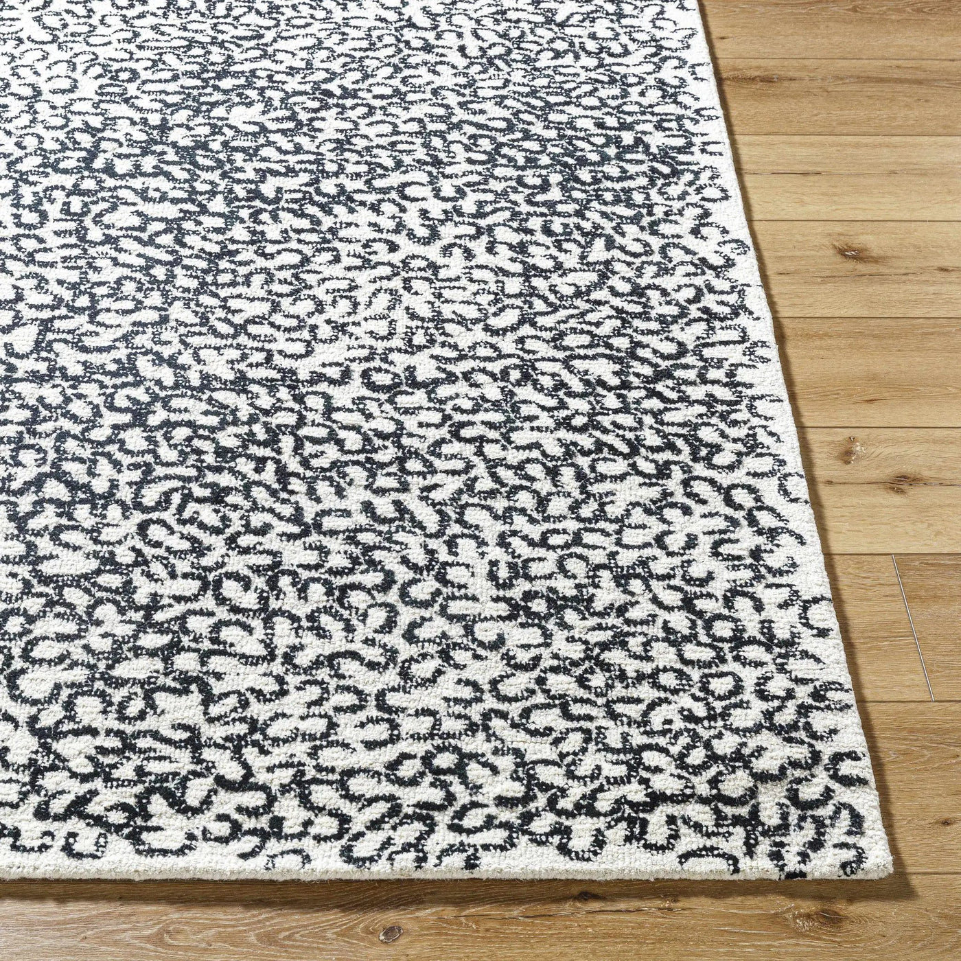 Yentl Area Rug - Clearance by Boutique Rugs
