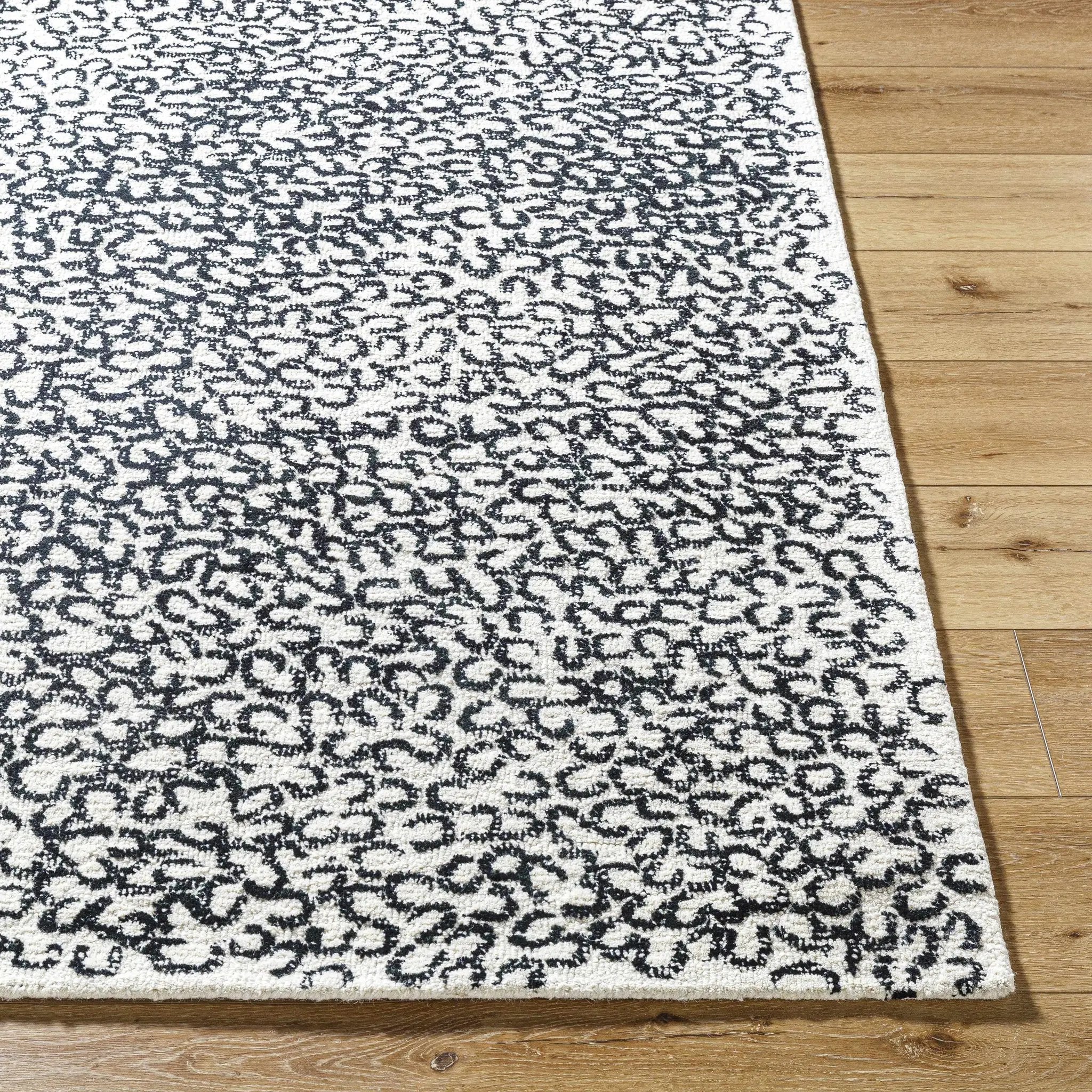 Yentl Area Rug - Clearance by Boutique Rugs