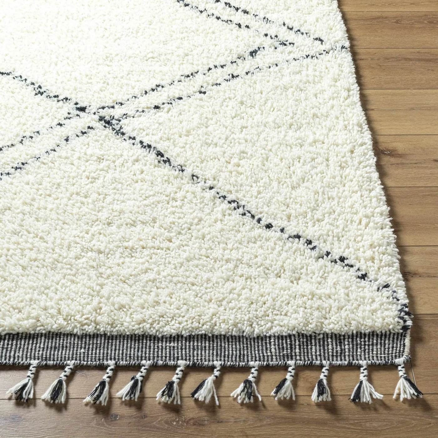 Yumie Area Rug - Clearance by Boutique Rugs