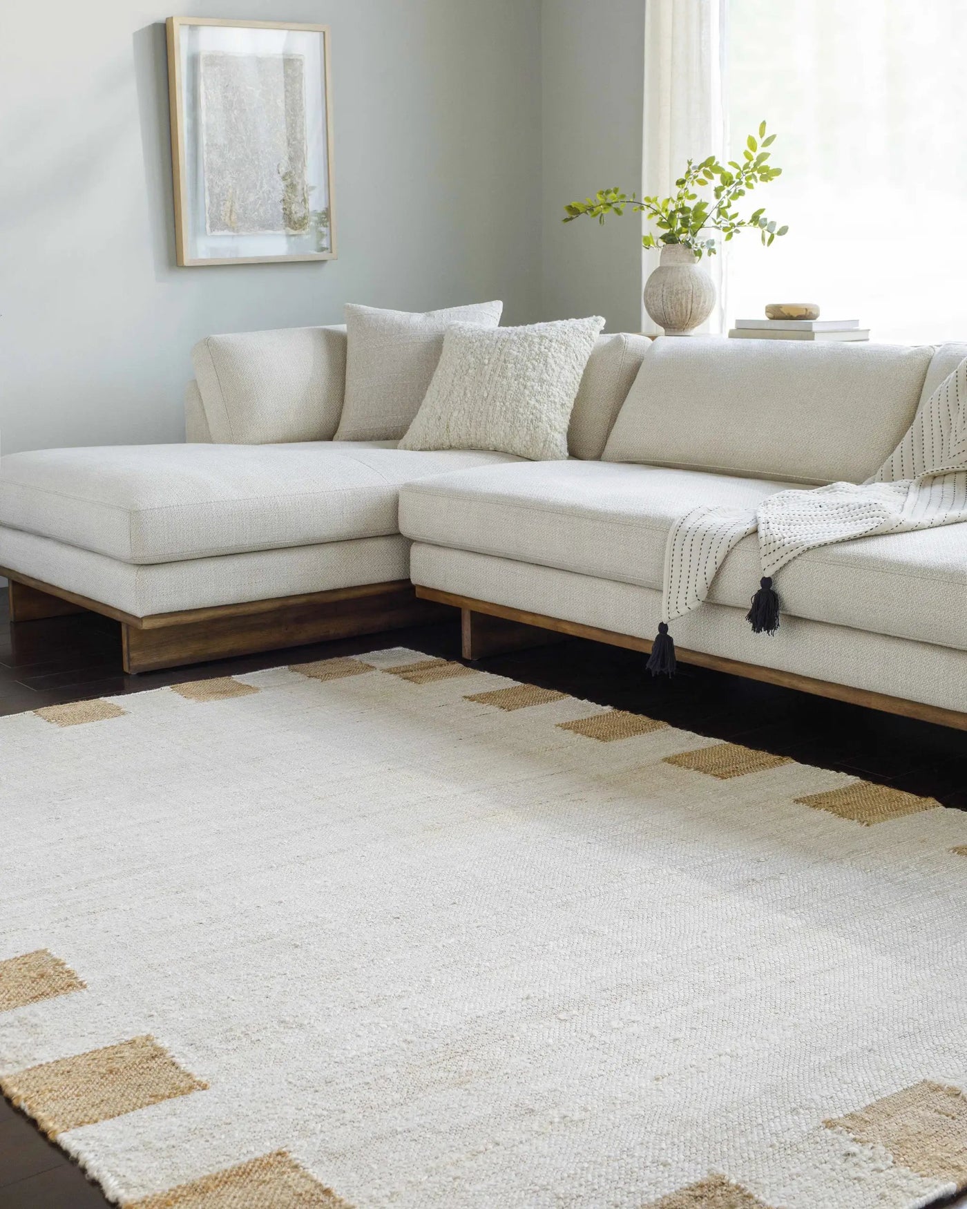 Yuval Dotted Bordered Jute Carpet - Clearance by Boutique Rugs