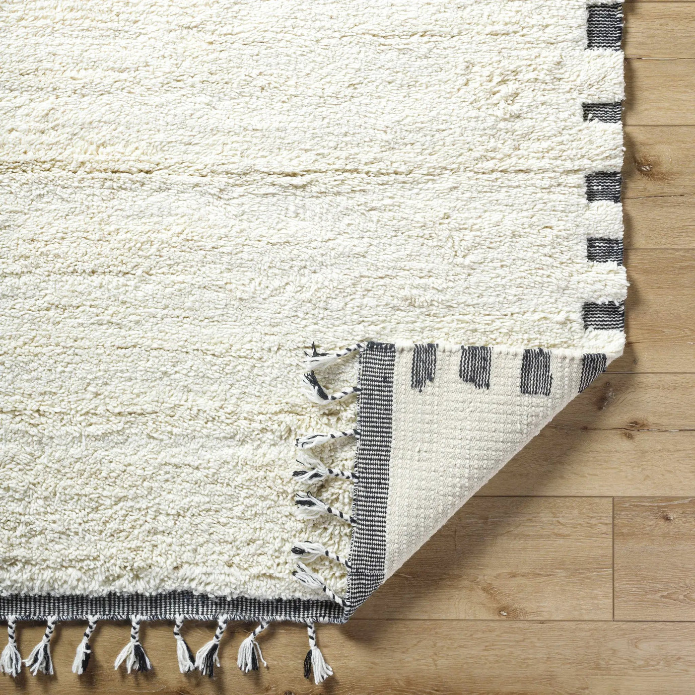Yamin Area Rug - Clearance by Boutique Rugs