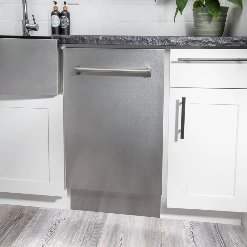 ZLINE 18" Dishwasher, Stainless panel, Stainless Tub, DWV-SN-18 by Farmhouse Kitchen and Bath