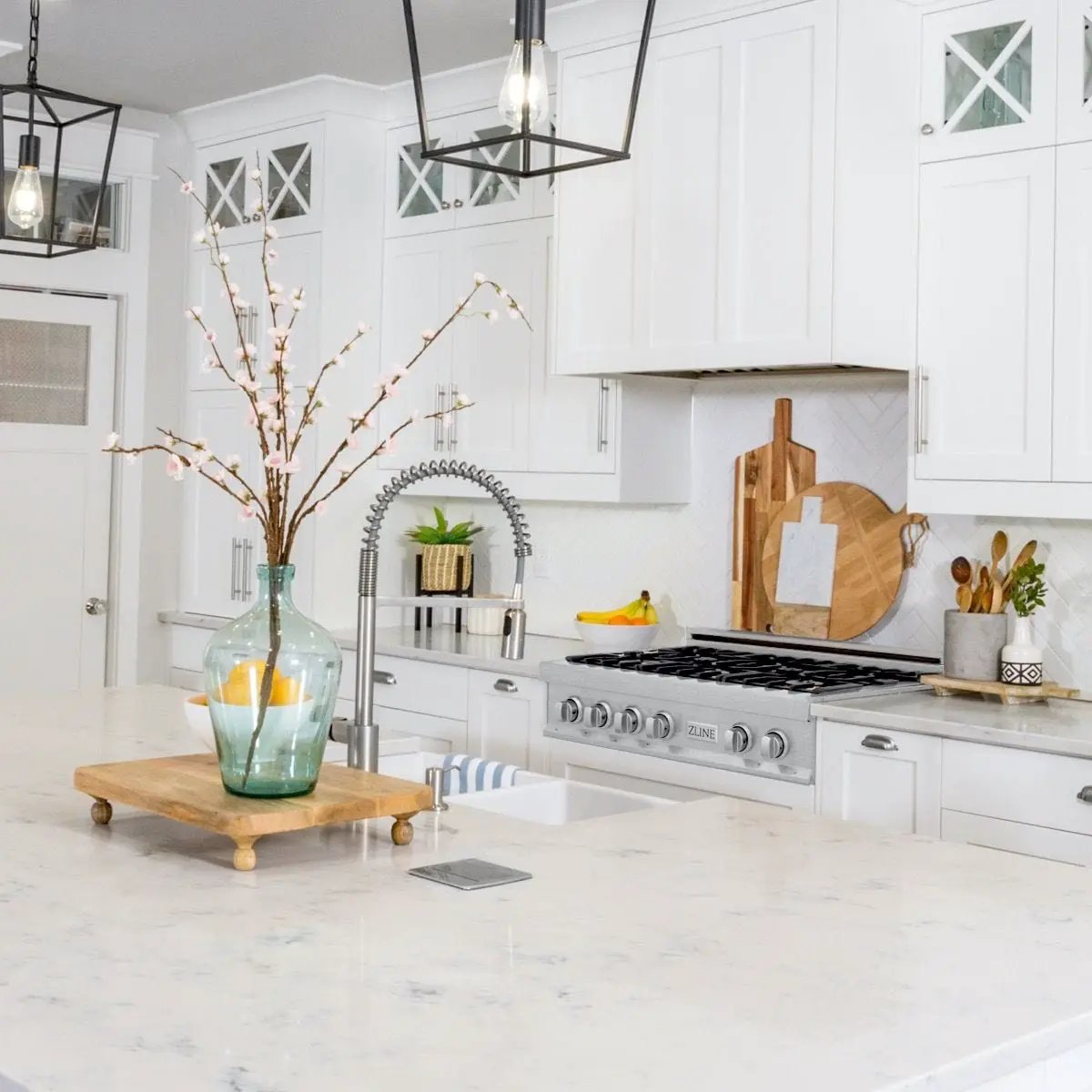 ZLINE 30" Porcelain Rangetop, DuraSnow®, 4 Brass Burners, RTS-BR-30 by Farmhouse Kitchen and Bath