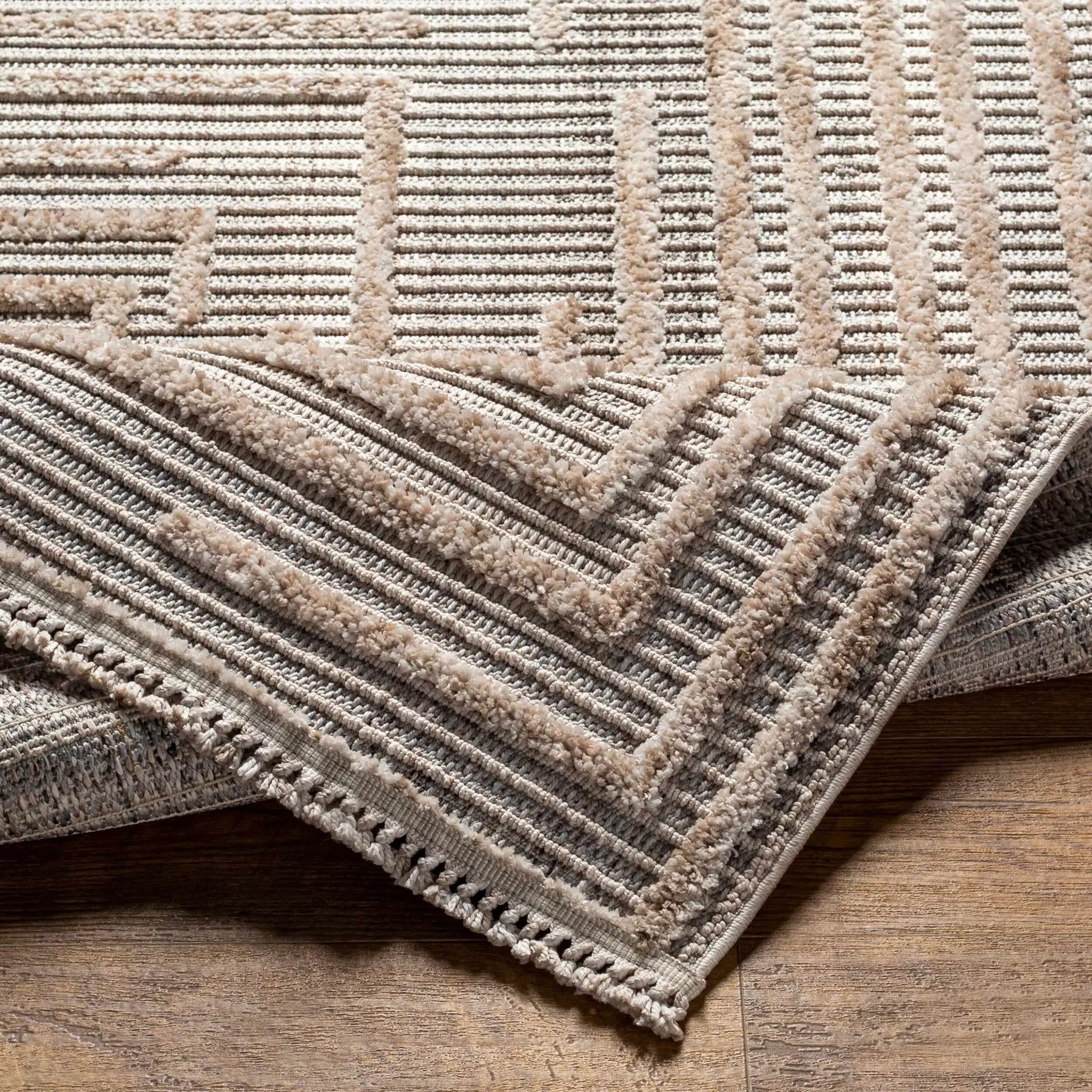 Lunao Area Rug by Boutique Rugs
