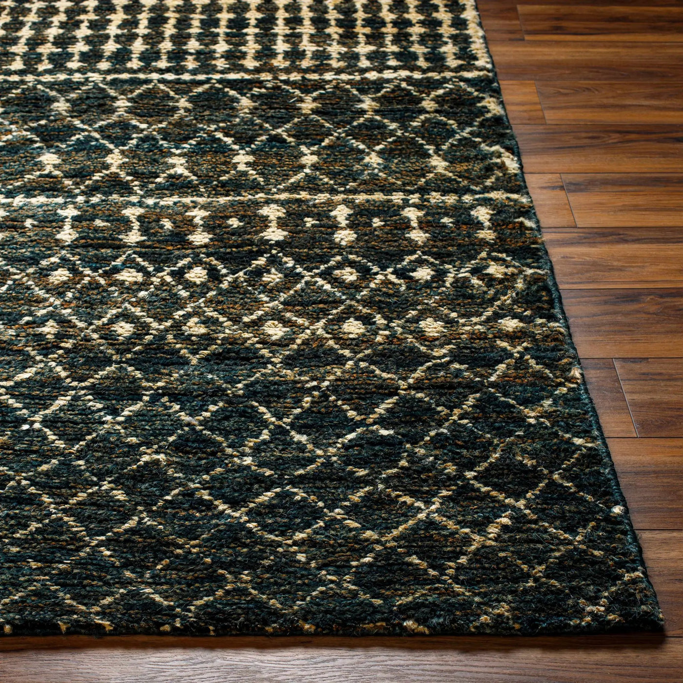Aziz Area Rug - Clearance by Boutique Rugs